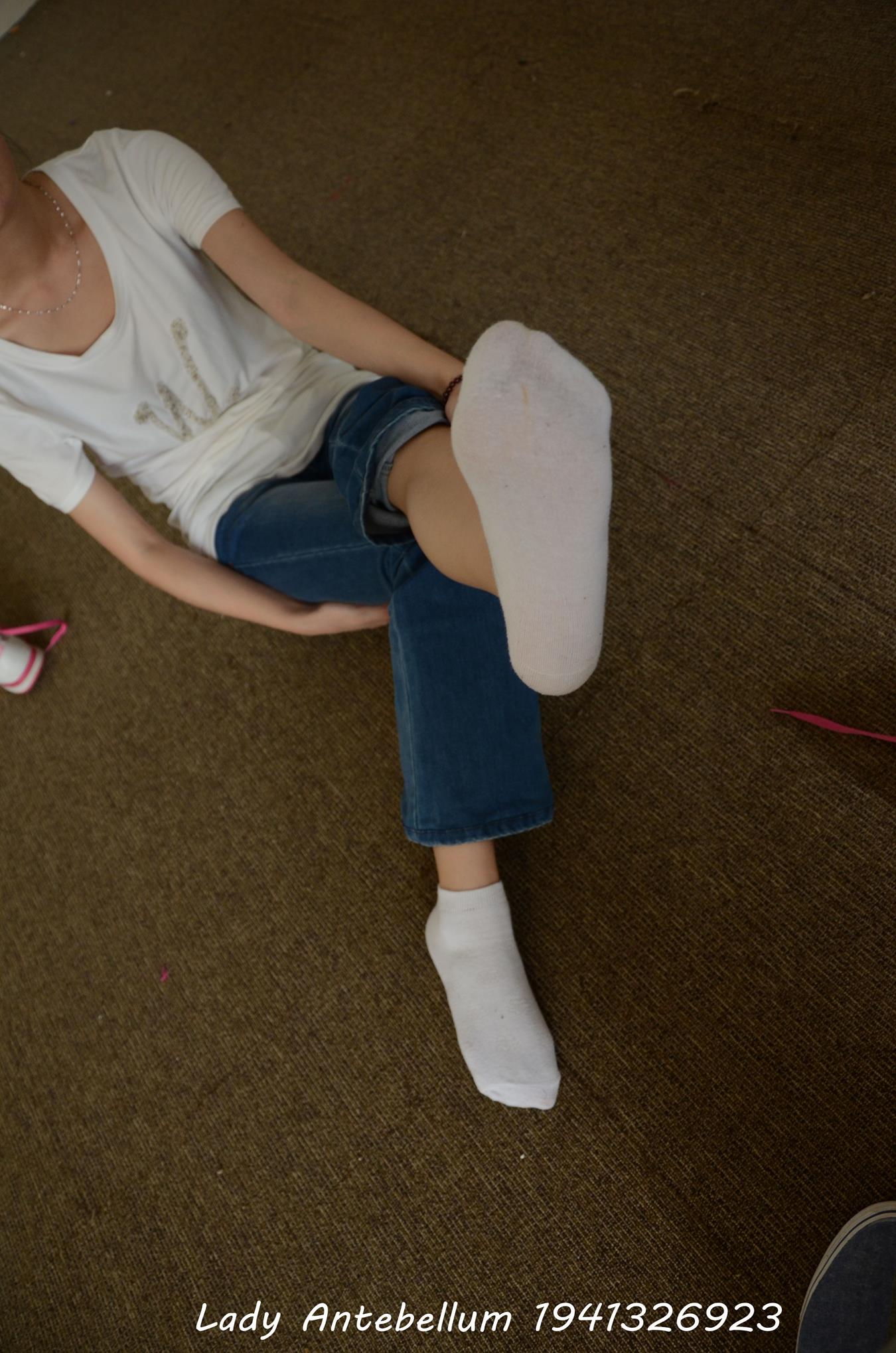 图片[38]-[战前女神] 美腿美足精品摄影套图 024 (2) [84P] – 速更版-美库