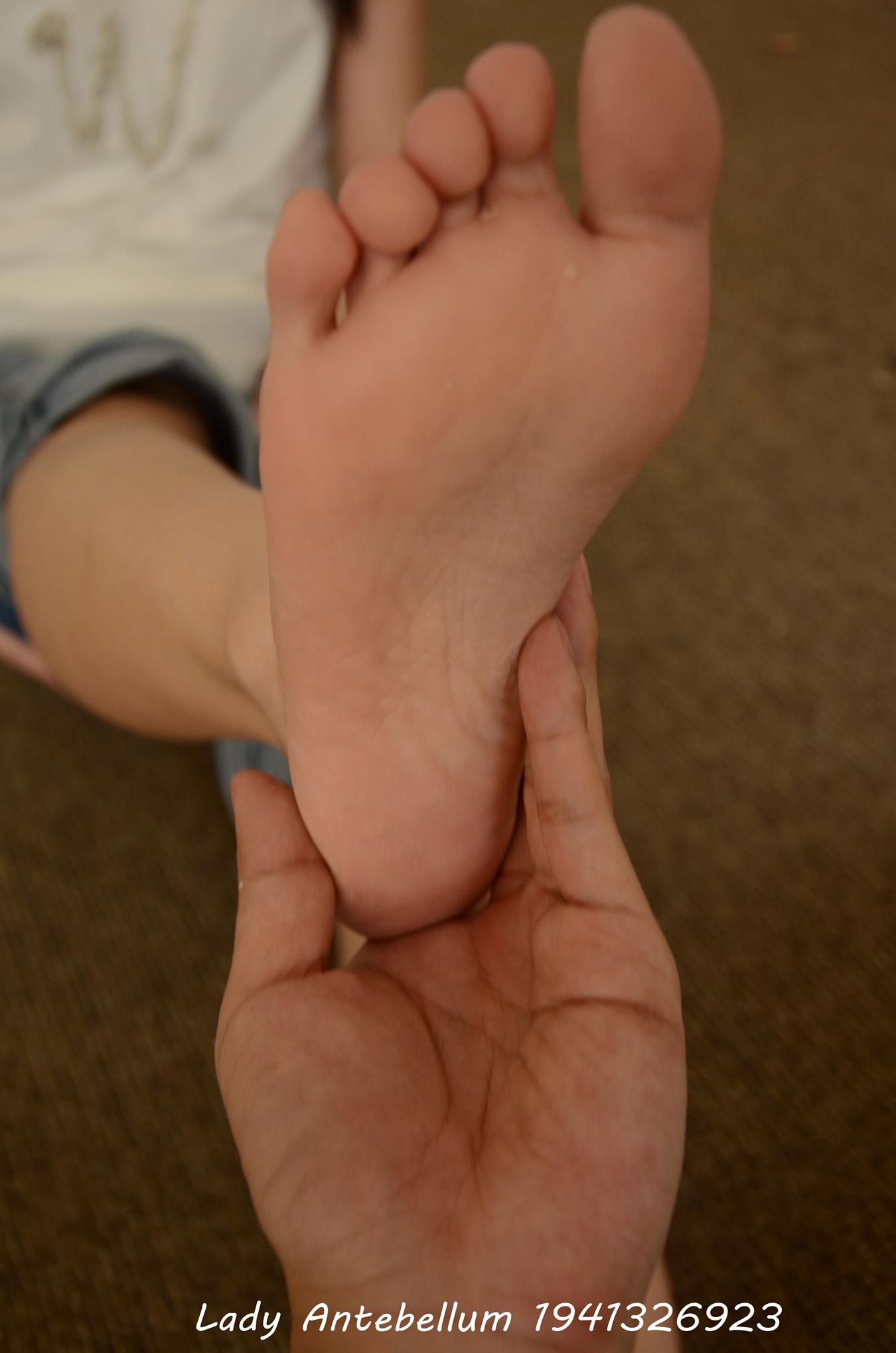 图片[64]-[战前女神] 美腿美足精品摄影套图 024 (2) [84P] – 速更版-美库