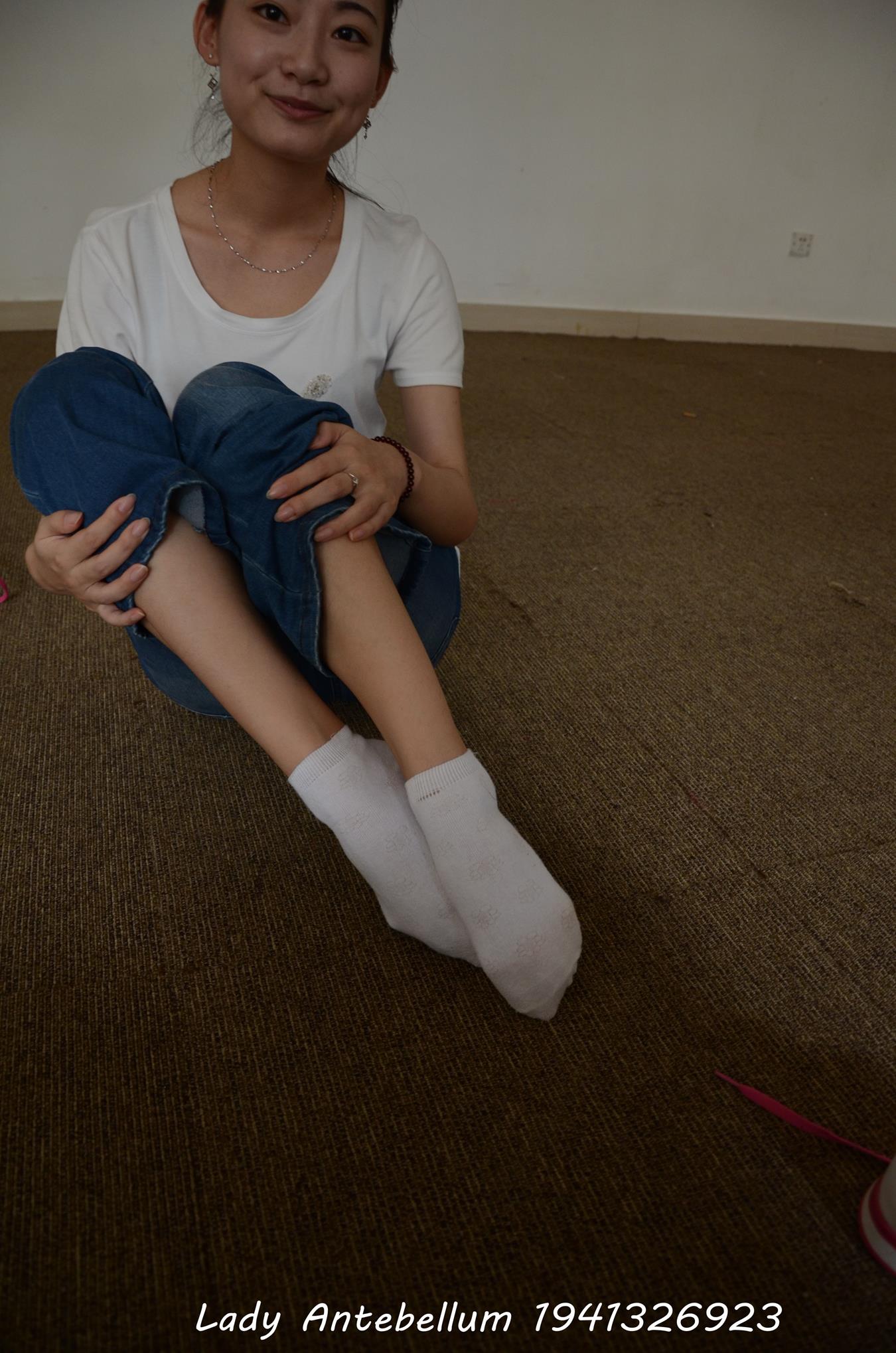 图片[78]-[战前女神] 美腿美足精品摄影套图 024 (1) [84P] – 速更版-美库