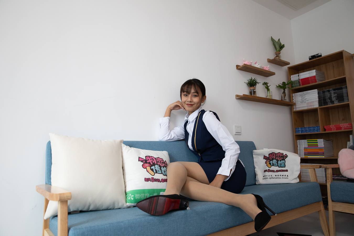 图片[30]-物恋传媒 NO.666 岚岚-蝶恋花 (1) [84P] – 速更版-美库