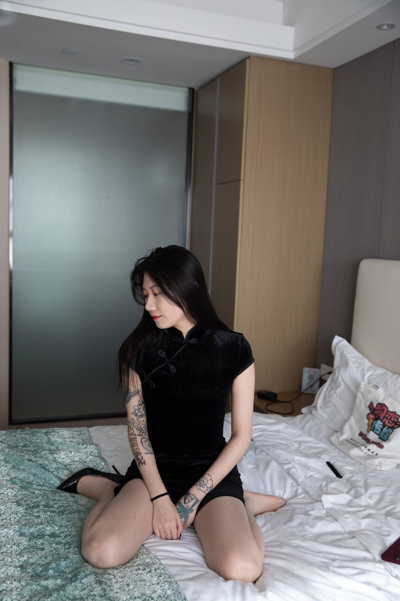 图片[58]-物恋传媒 NO.667 兔兔-夜晚的寄托 (1) [84P] – 速更版-美库