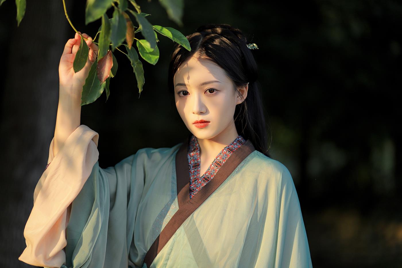 图片[13]-[YITUYU艺图语] 2022.02.01 人间四月天 劉忄乂 [24P] – 速更版-美库