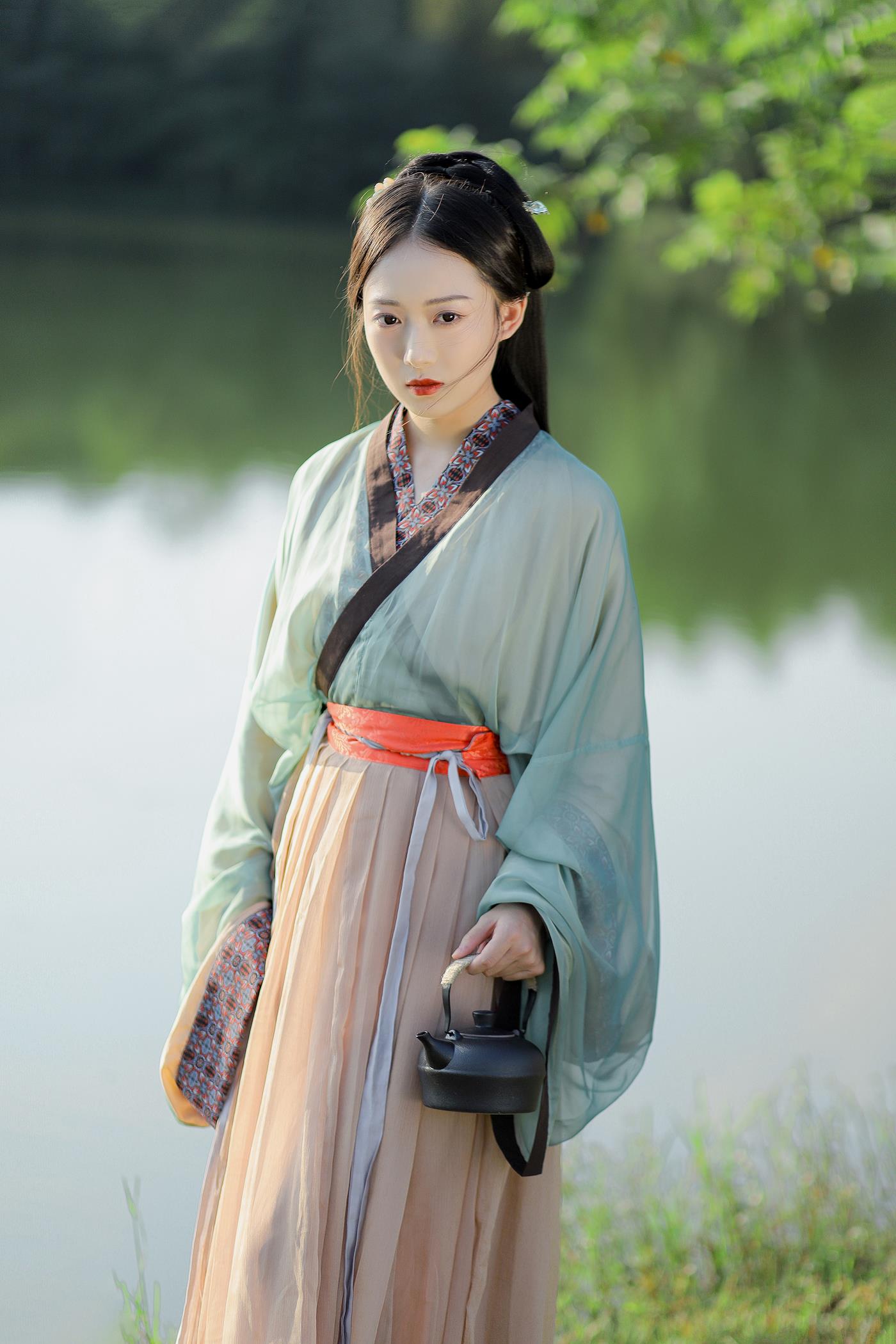 图片[26]-[YITUYU艺图语] 2022.02.01 人间四月天 劉忄乂 [24P] – 速更版-美库