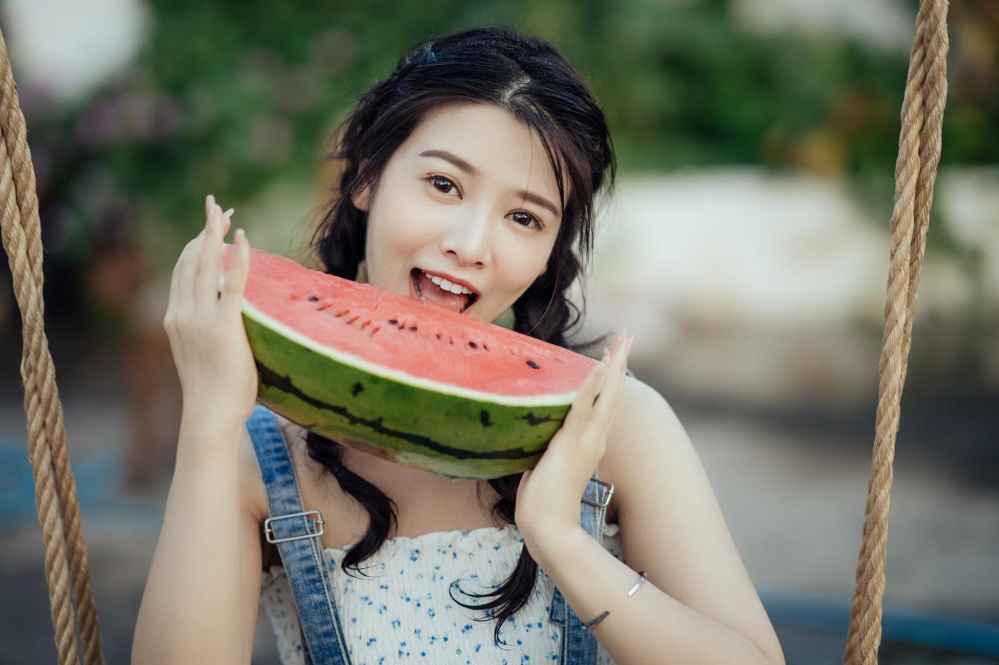 图片[34]-[YITUYU艺图语] 2022.02.02 来自夏日玩水的简单快乐 喵喵喵是锦儿呀 [55P] – 速更版-美库