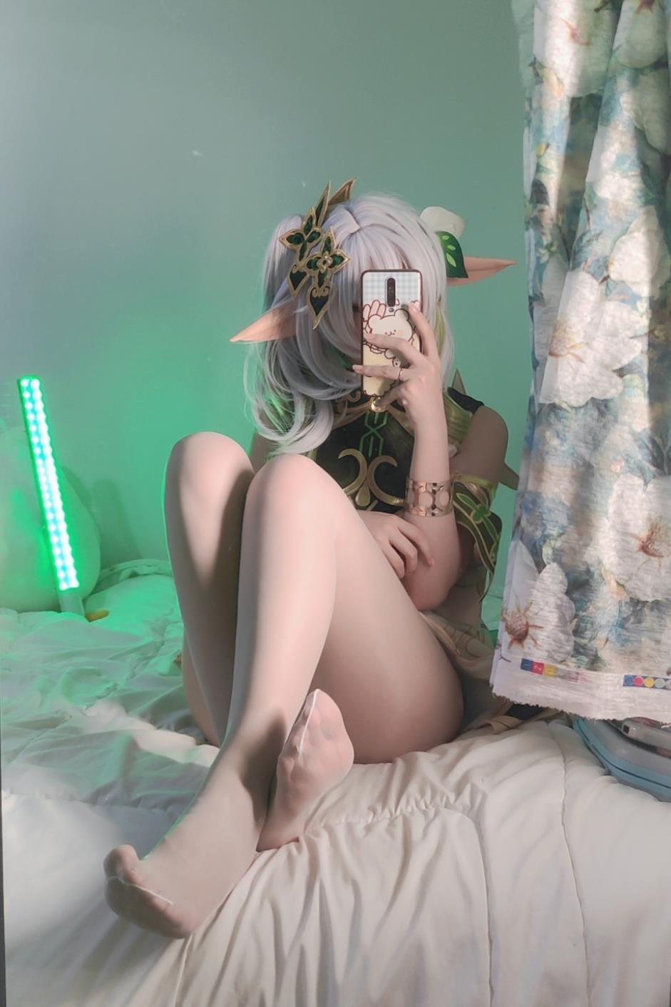 图片[16]-洛桑w伊梓 小草神 [22P] – 速更版-美库