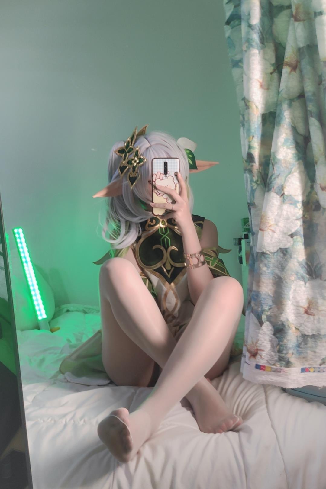 图片[20]-洛桑w伊梓 小草神 [22P] – 速更版-美库