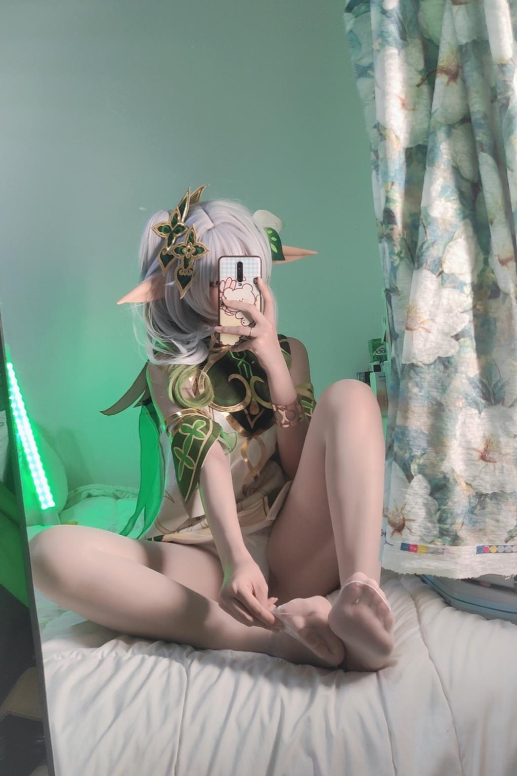 图片[21]-洛桑w伊梓 小草神 [22P] – 速更版-美库