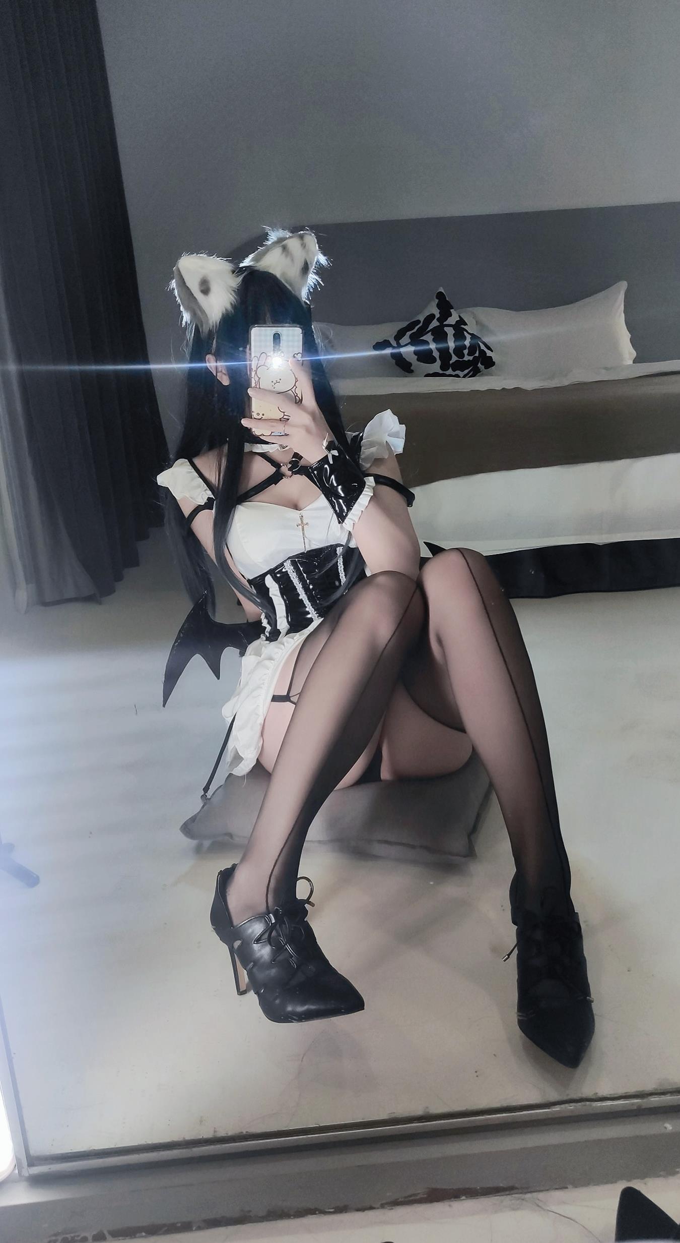 图片[39]-洛桑w伊梓 猫耳小恶魔 [41P] – 速更版-美库