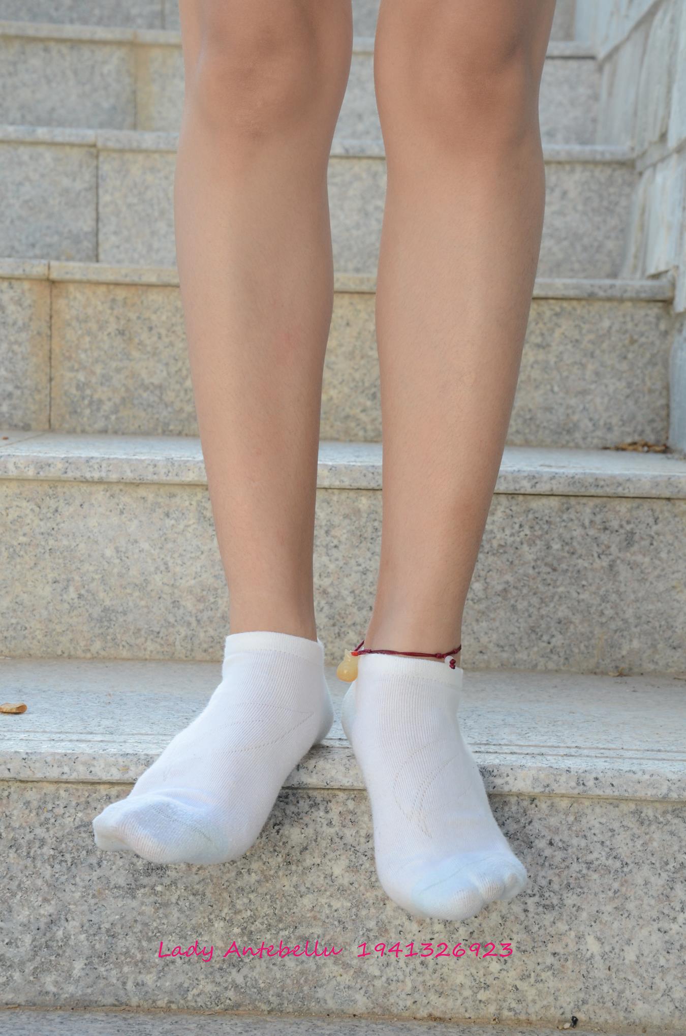 图片[16]-[战前女神] 美腿美足精品摄影套图 026 (2) [56P] – 速更版-美库