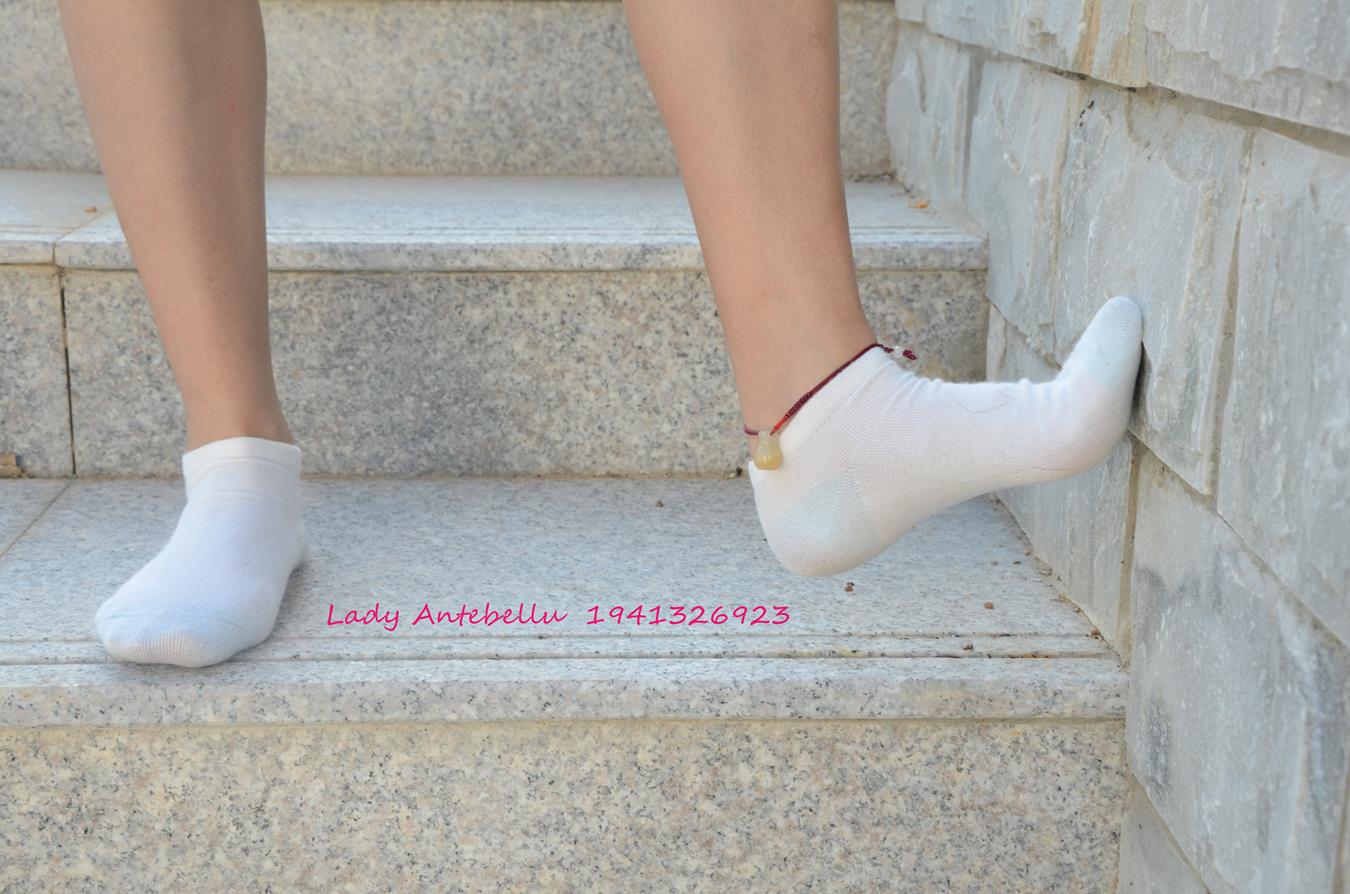 图片[19]-[战前女神] 美腿美足精品摄影套图 026 (2) [56P] – 速更版-美库