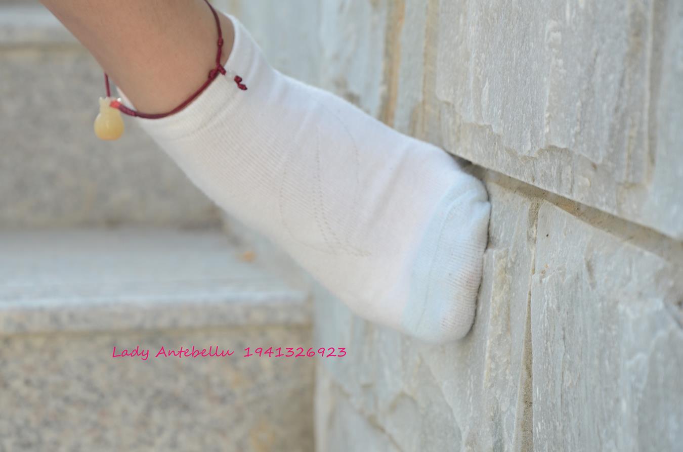 图片[21]-[战前女神] 美腿美足精品摄影套图 026 (2) [56P] – 速更版-美库