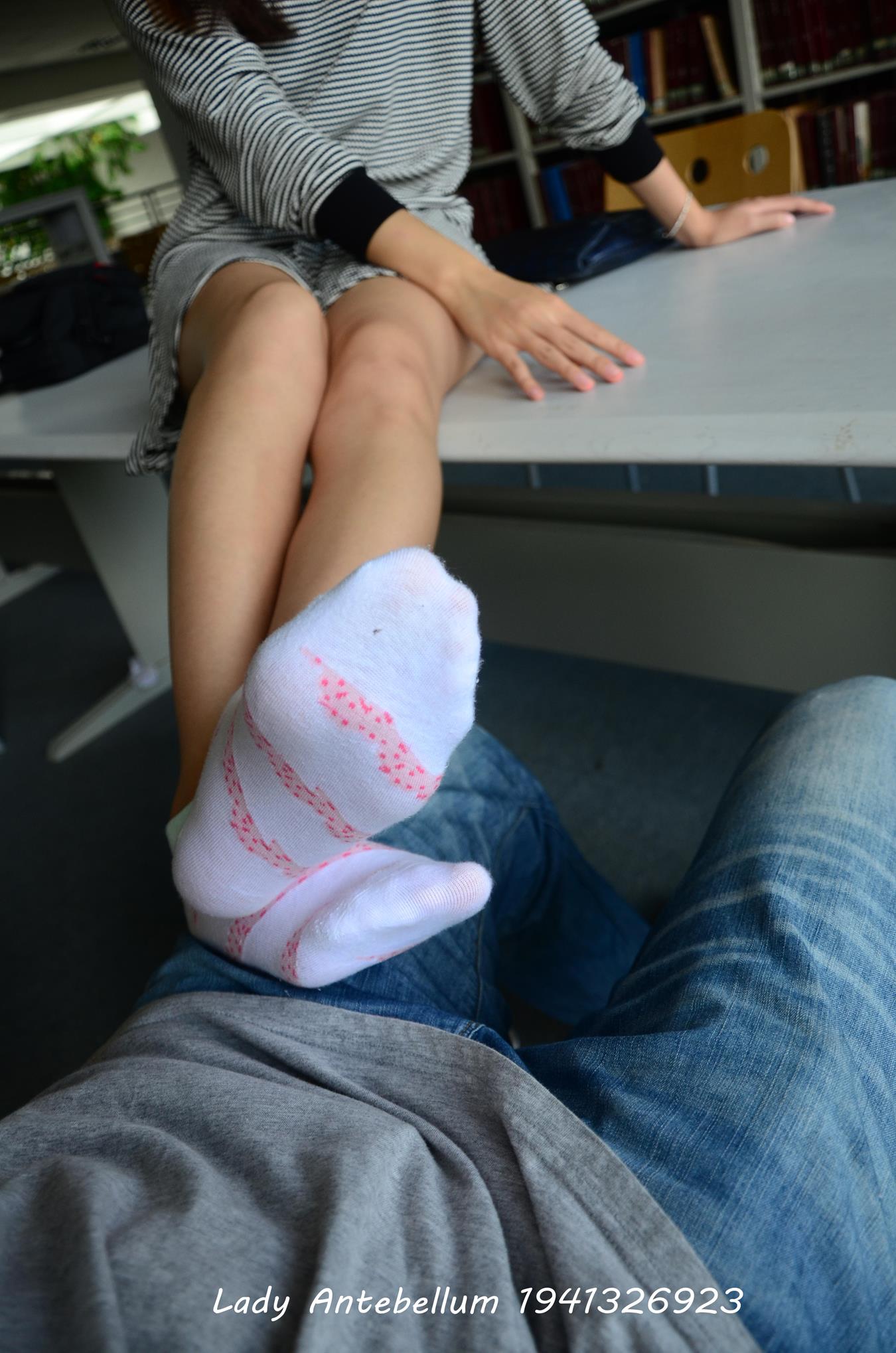 图片[70]-[战前女神] 美腿美足精品摄影套图 027 [74P] – 速更版-美库