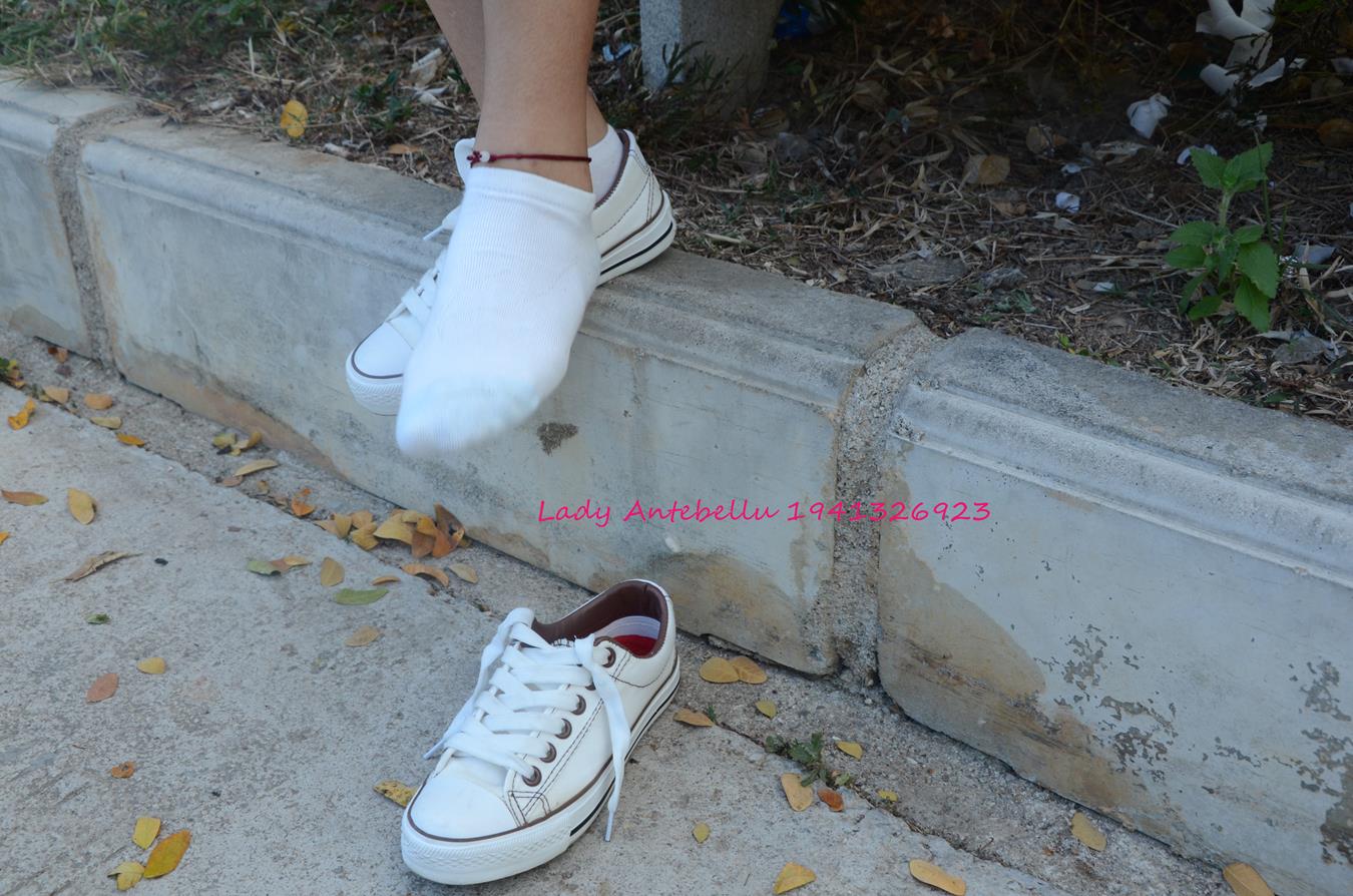 图片[32]-[战前女神] 美腿美足精品摄影套图 026 (1) [96P] – 速更版-美库