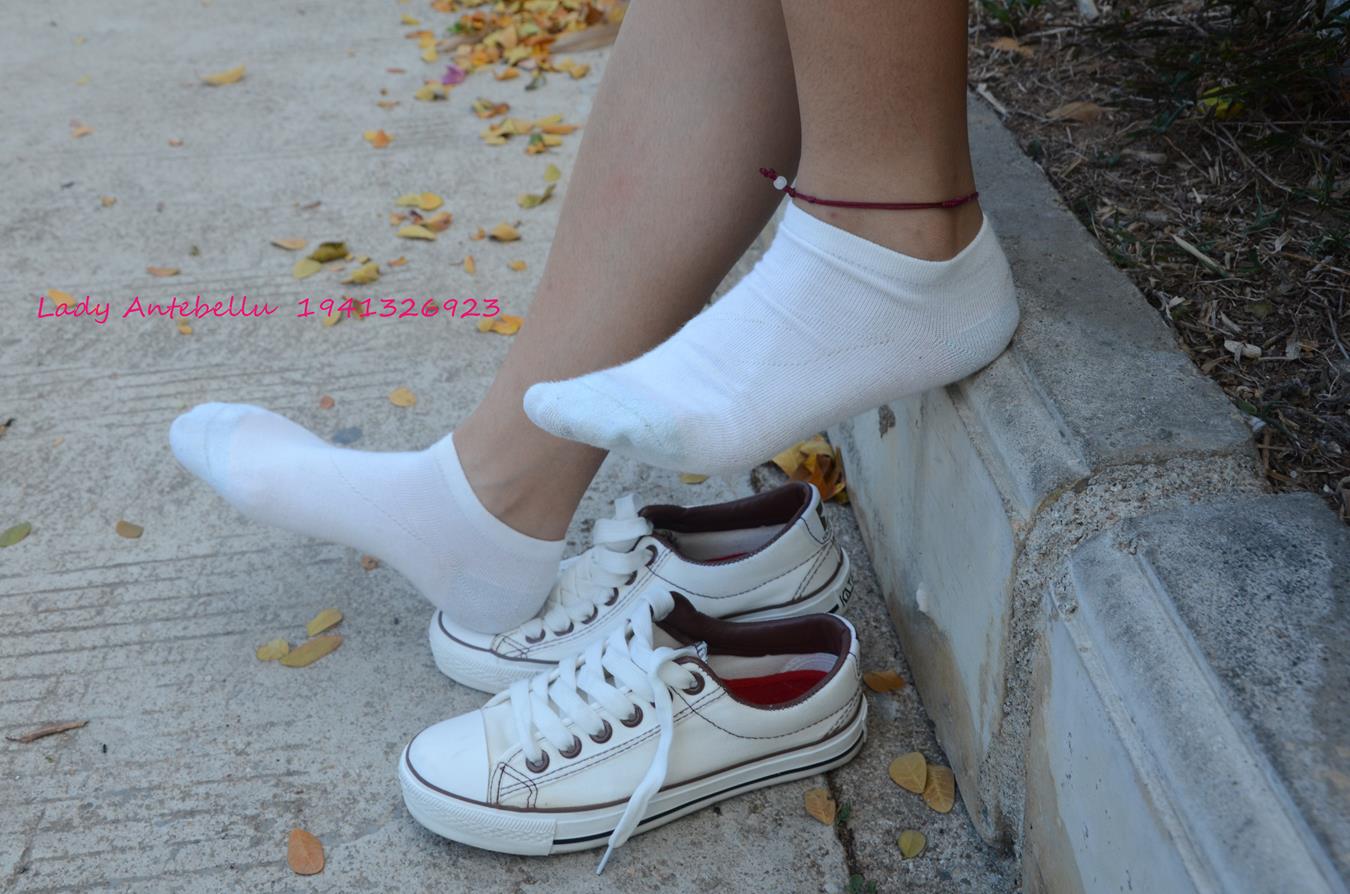 图片[64]-[战前女神] 美腿美足精品摄影套图 026 (1) [96P] – 速更版-美库