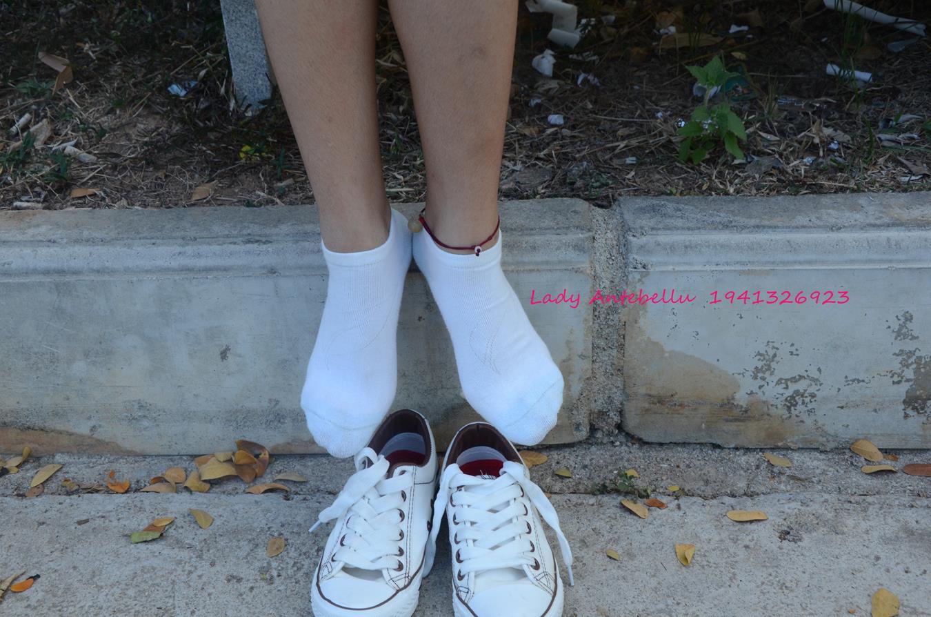 图片[68]-[战前女神] 美腿美足精品摄影套图 026 (1) [96P] – 速更版-美库