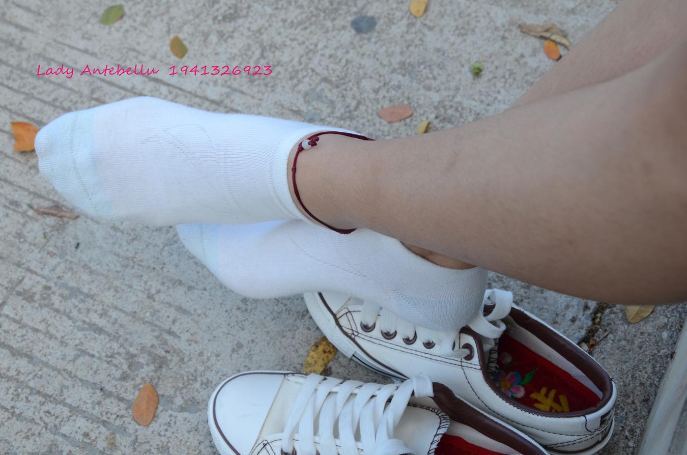 图片[71]-[战前女神] 美腿美足精品摄影套图 026 (1) [96P] – 速更版-美库