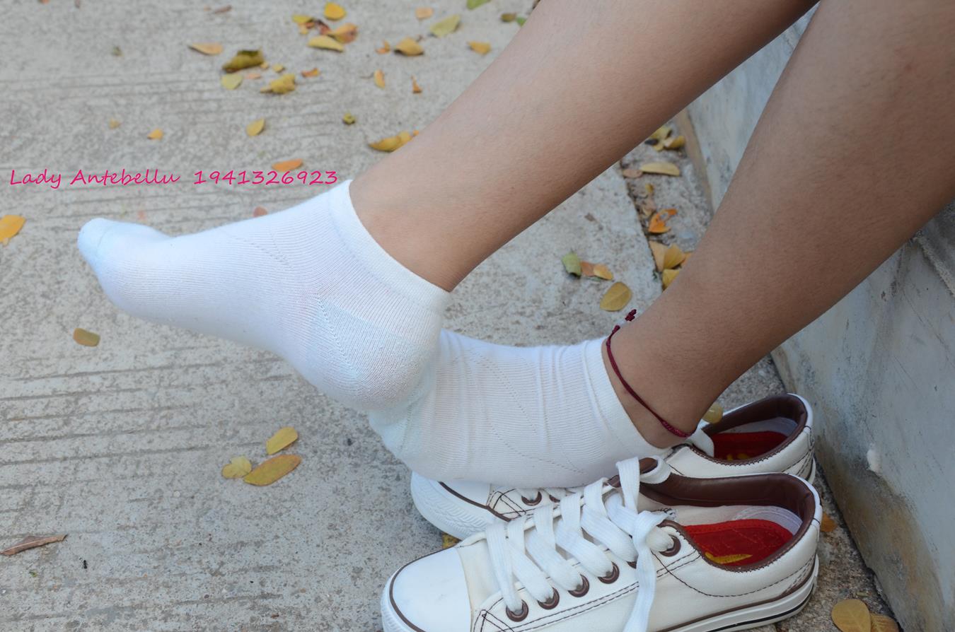 图片[89]-[战前女神] 美腿美足精品摄影套图 026 (1) [96P] – 速更版-美库