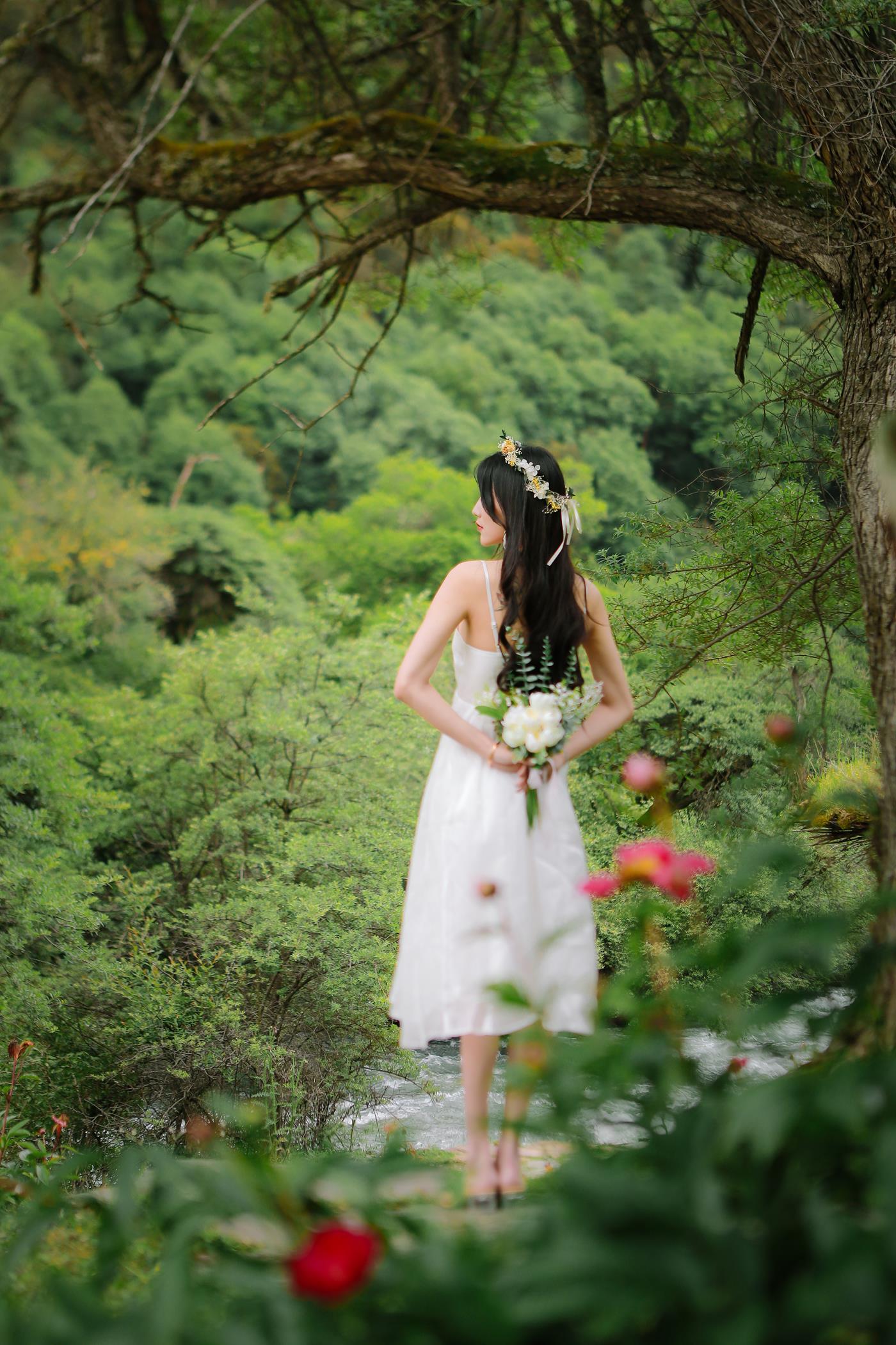 图片[12]-[YITUYU艺图语] 2022.02.02 夏风如歌 婷婷 [34P] – 速更版-美库