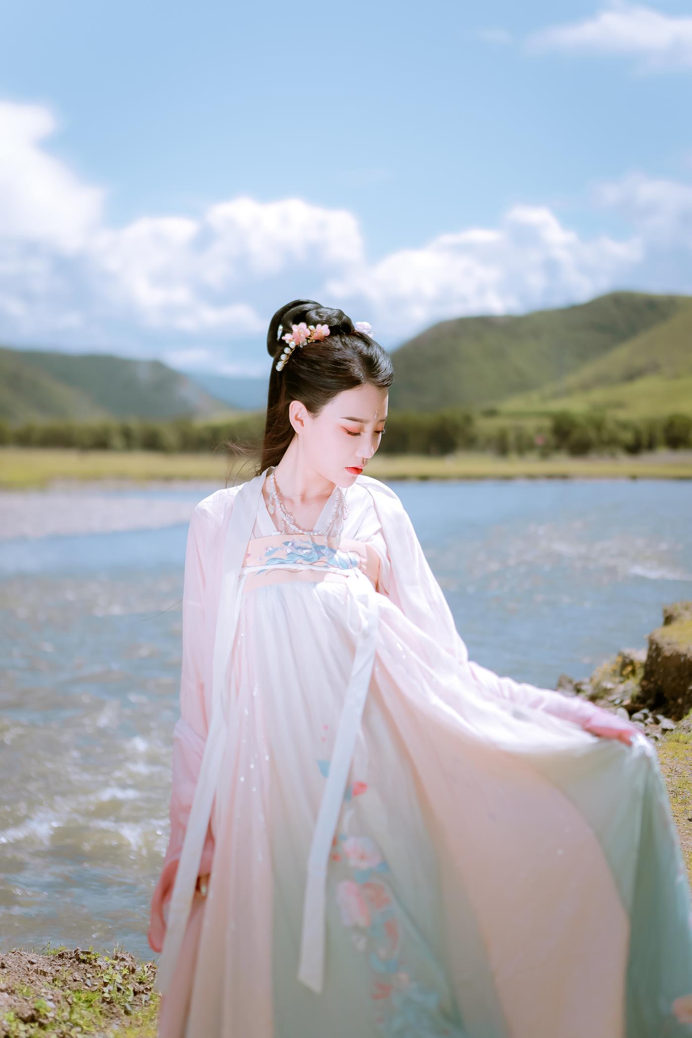 图片[13]-[YITUYU艺图语] 2022.02.03 踏青 婷婷 [22P] – 速更版-美库