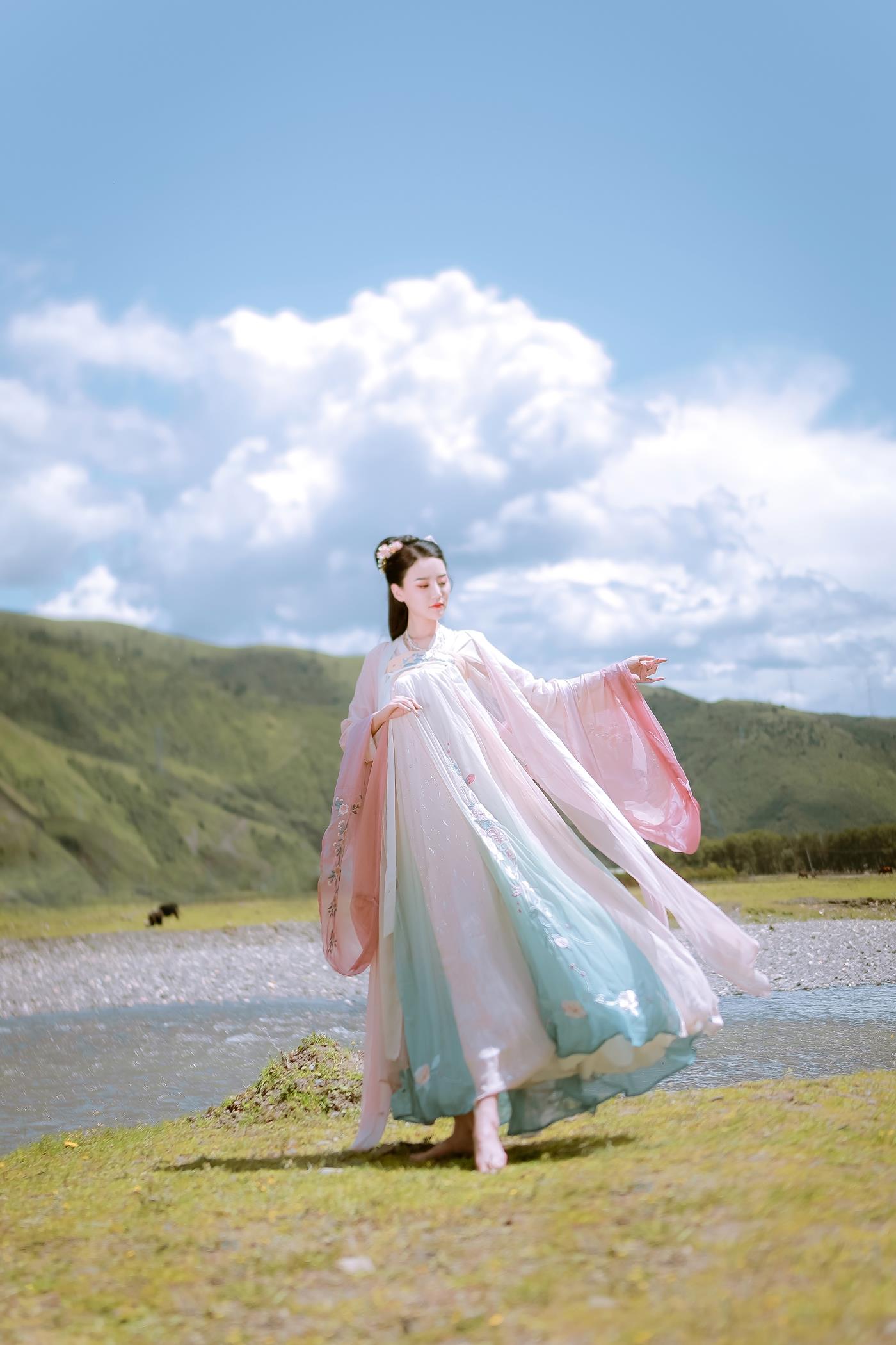 图片[16]-[YITUYU艺图语] 2022.02.03 踏青 婷婷 [22P] – 速更版-美库