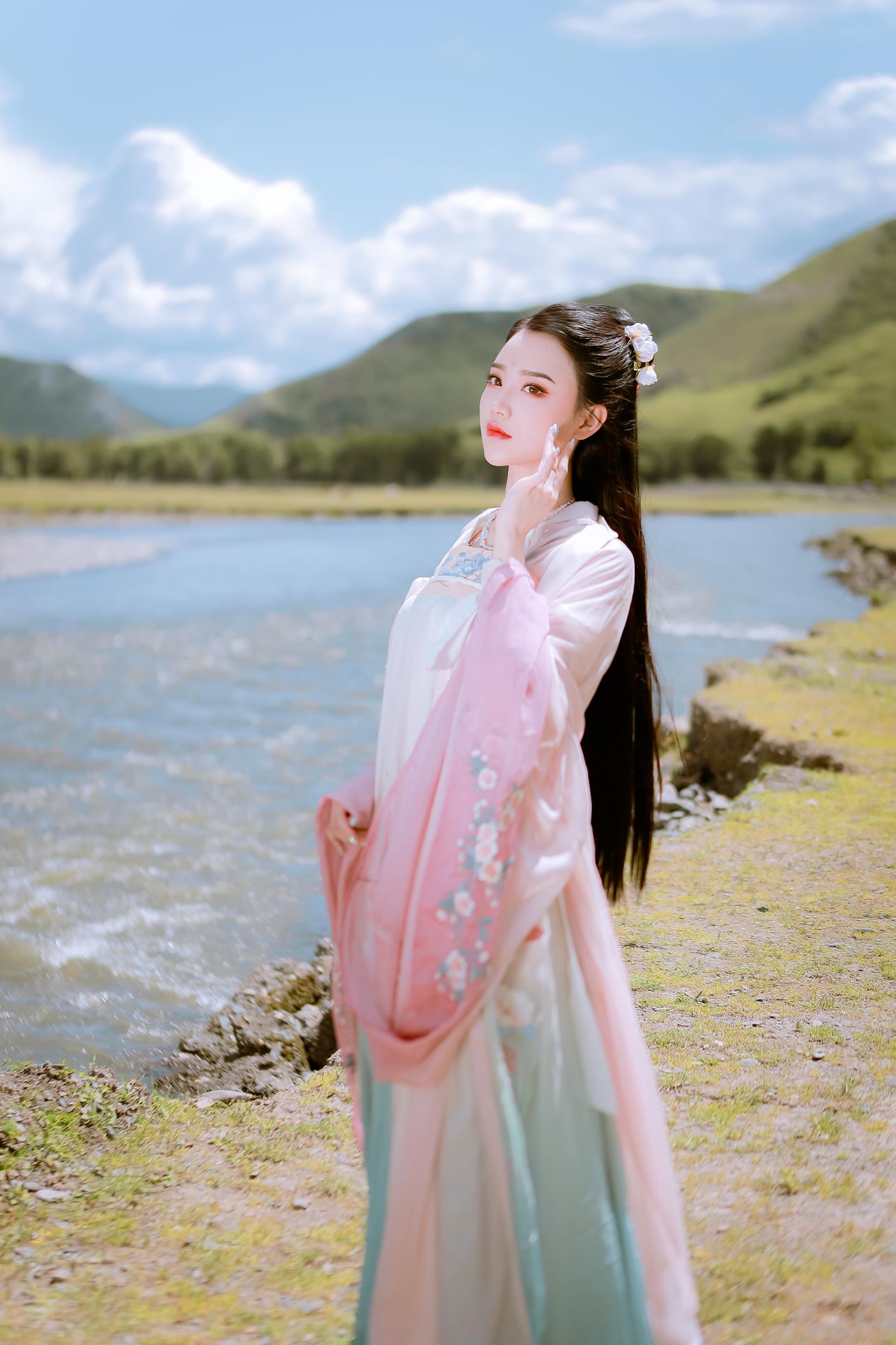 图片[17]-[YITUYU艺图语] 2022.02.03 踏青 婷婷 [22P] – 速更版-美库