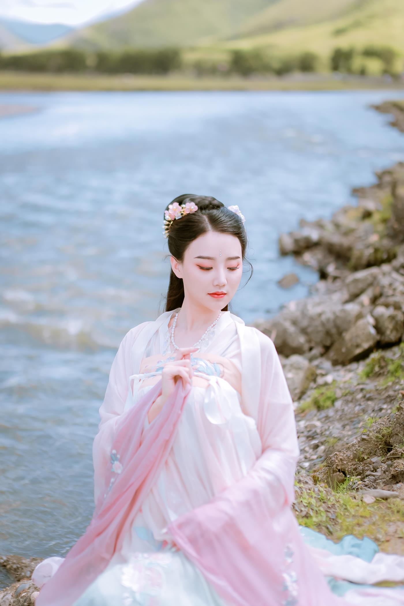 图片[18]-[YITUYU艺图语] 2022.02.03 踏青 婷婷 [22P] – 速更版-美库