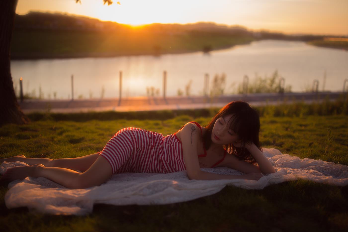 图片[32]-[YITUYU艺图语] 2022.02.03 黄昏午后 虾虾 [54P] – 速更版-美库