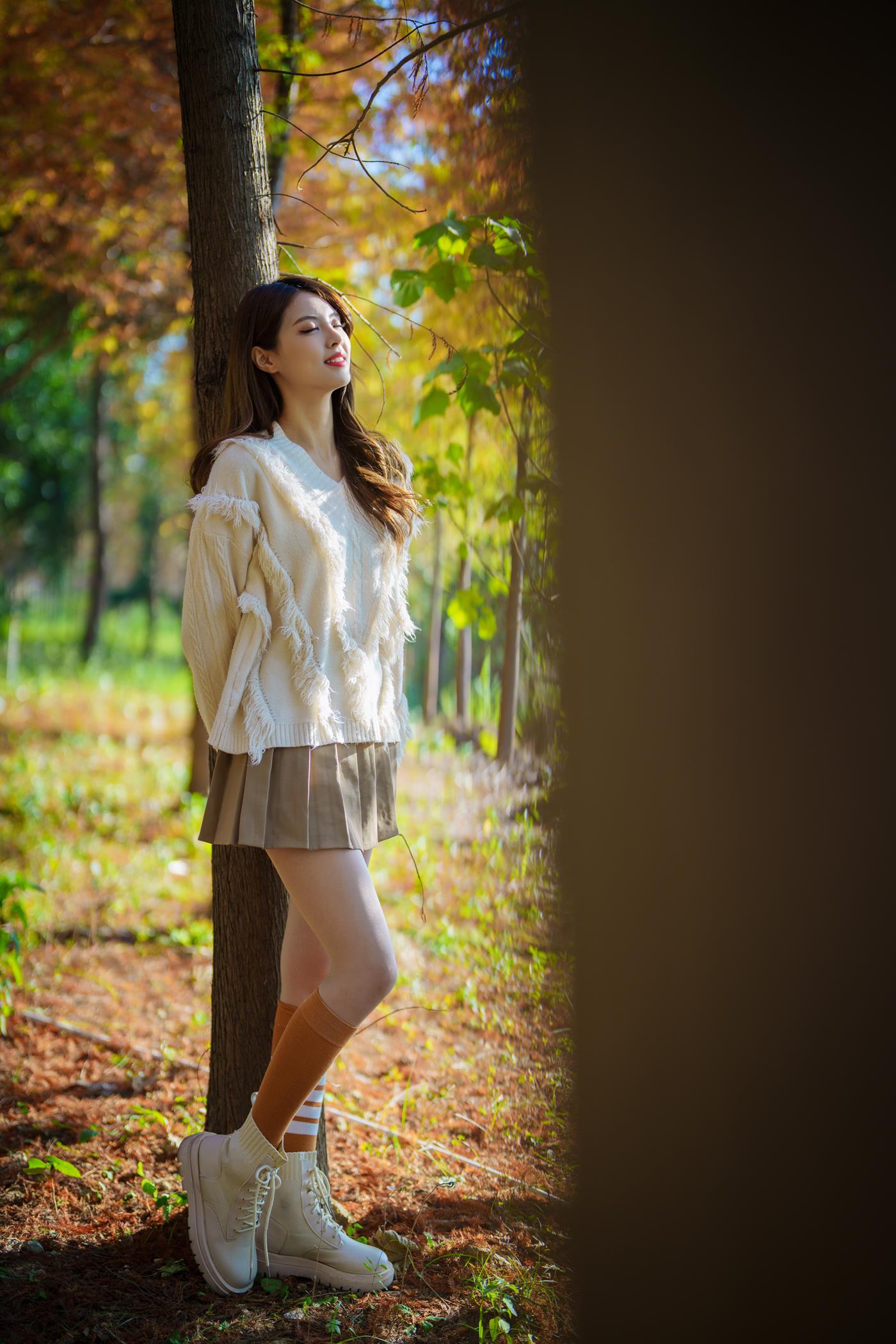 图片[17]-[YITUYU艺图语] 2022.02.03 一叶知秋，秋日水杉树，红色烂漫 滕静 [50P] – 速更版-美库