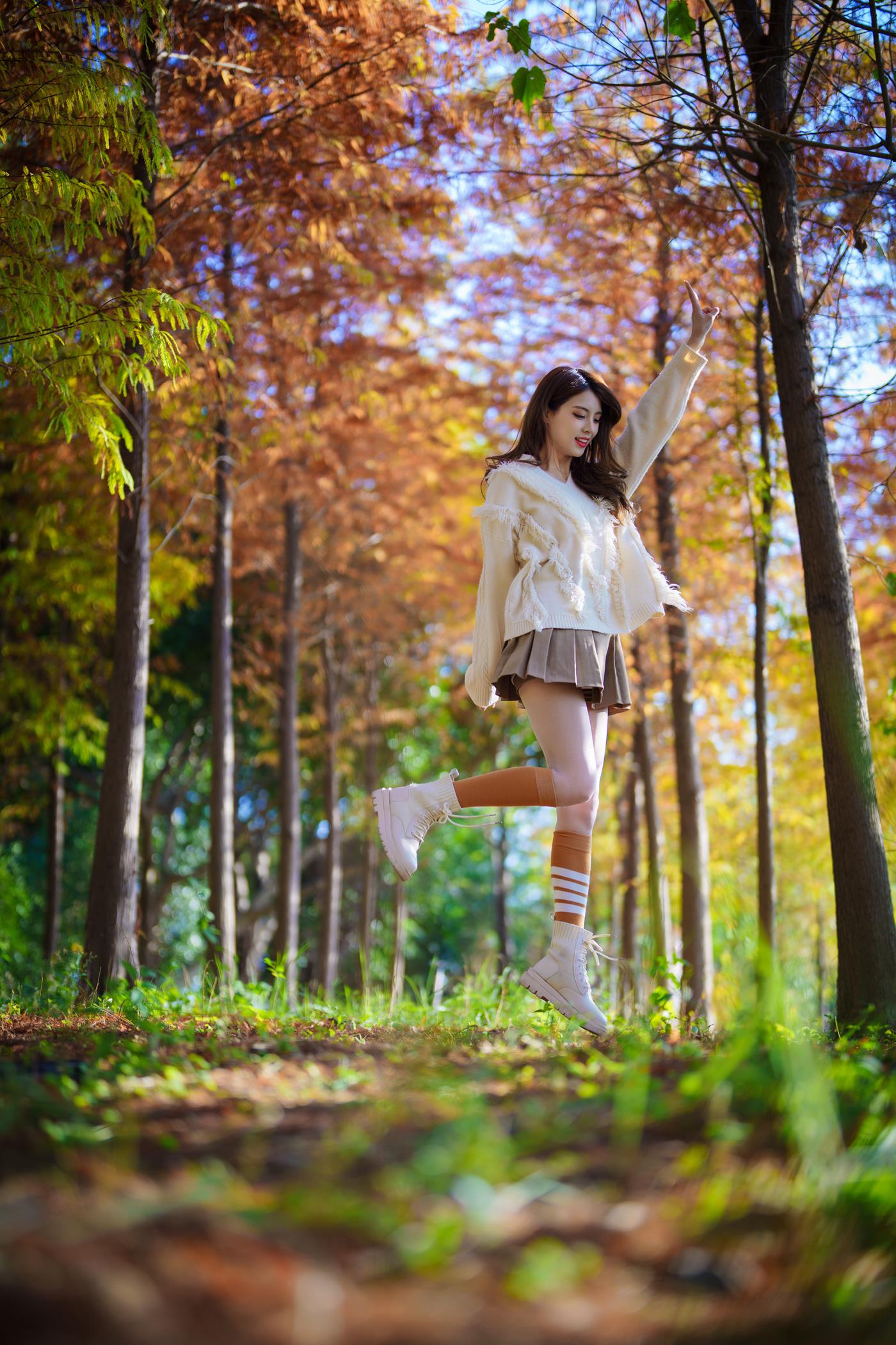 图片[24]-[YITUYU艺图语] 2022.02.03 一叶知秋，秋日水杉树，红色烂漫 滕静 [50P] – 速更版-美库