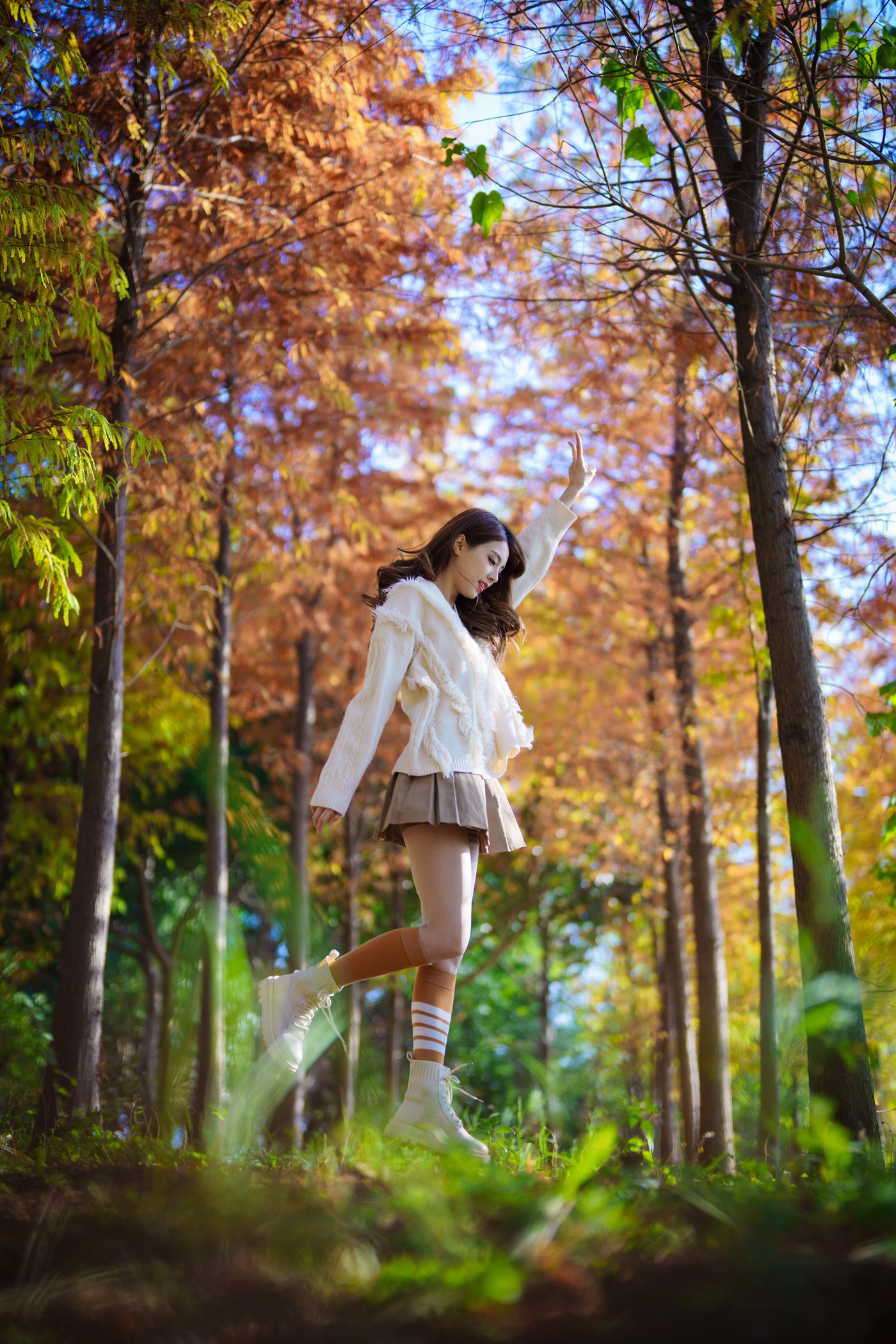 图片[25]-[YITUYU艺图语] 2022.02.03 一叶知秋，秋日水杉树，红色烂漫 滕静 [50P] – 速更版-美库