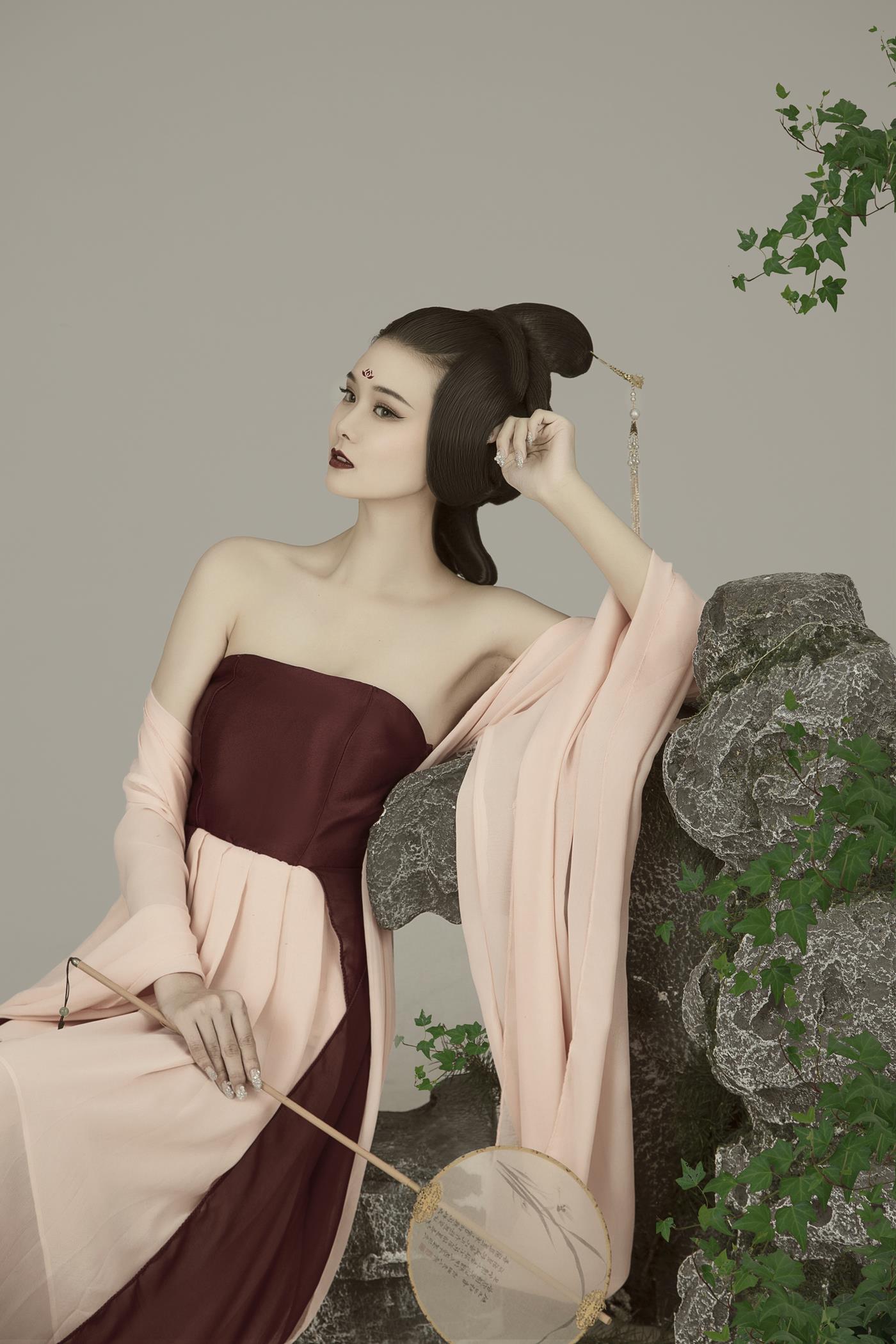 图片[15]-[YITUYU艺图语] 2022.02.03 折轻扇 欣宝 [23P] – 速更版-美库