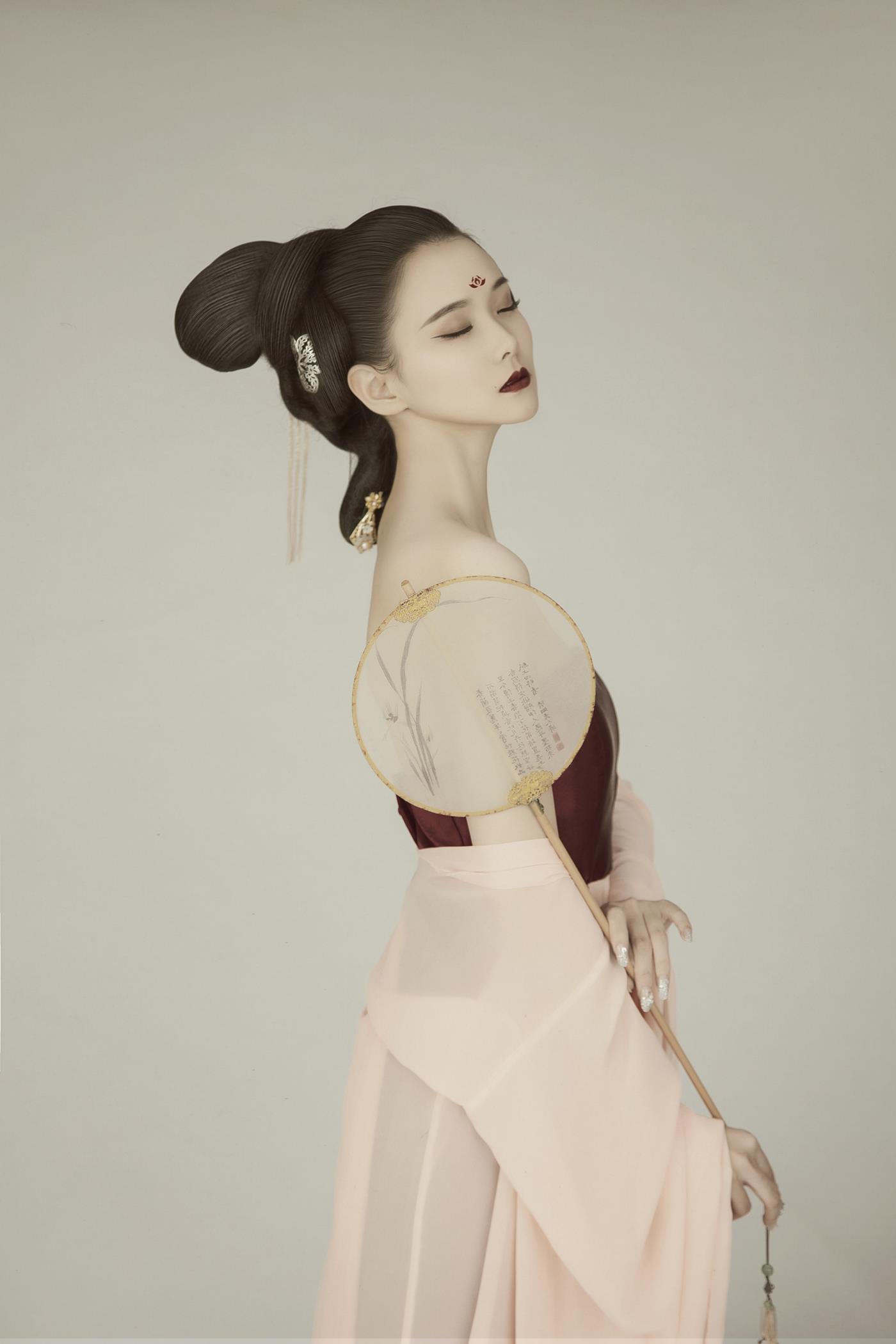 图片[16]-[YITUYU艺图语] 2022.02.03 折轻扇 欣宝 [23P] – 速更版-美库