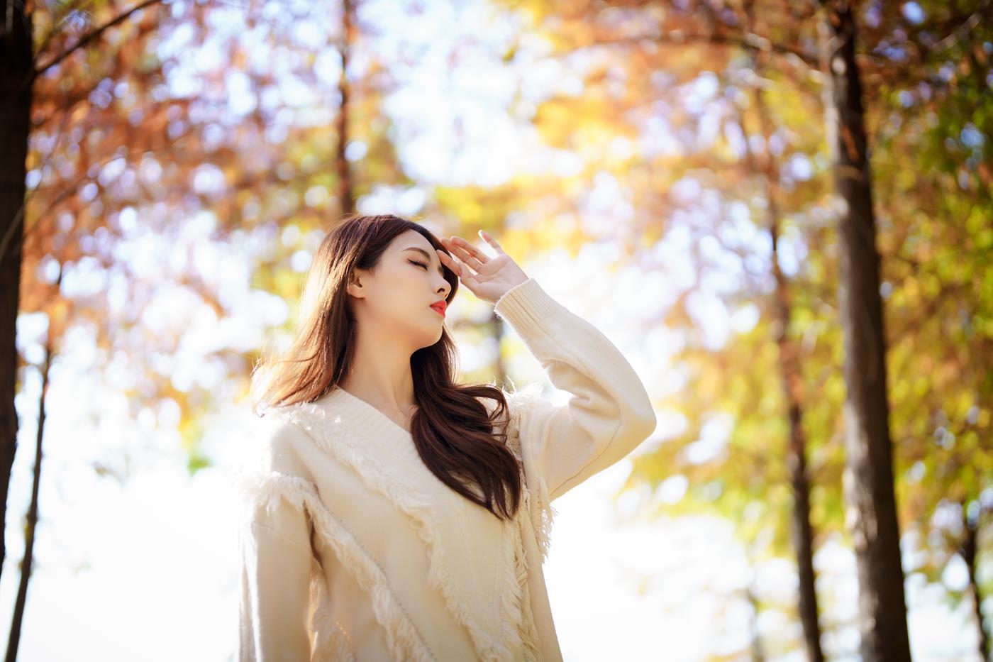 图片[51]-[YITUYU艺图语] 2022.02.03 一叶知秋，秋日水杉树，红色烂漫 滕静 [50P] – 速更版-美库