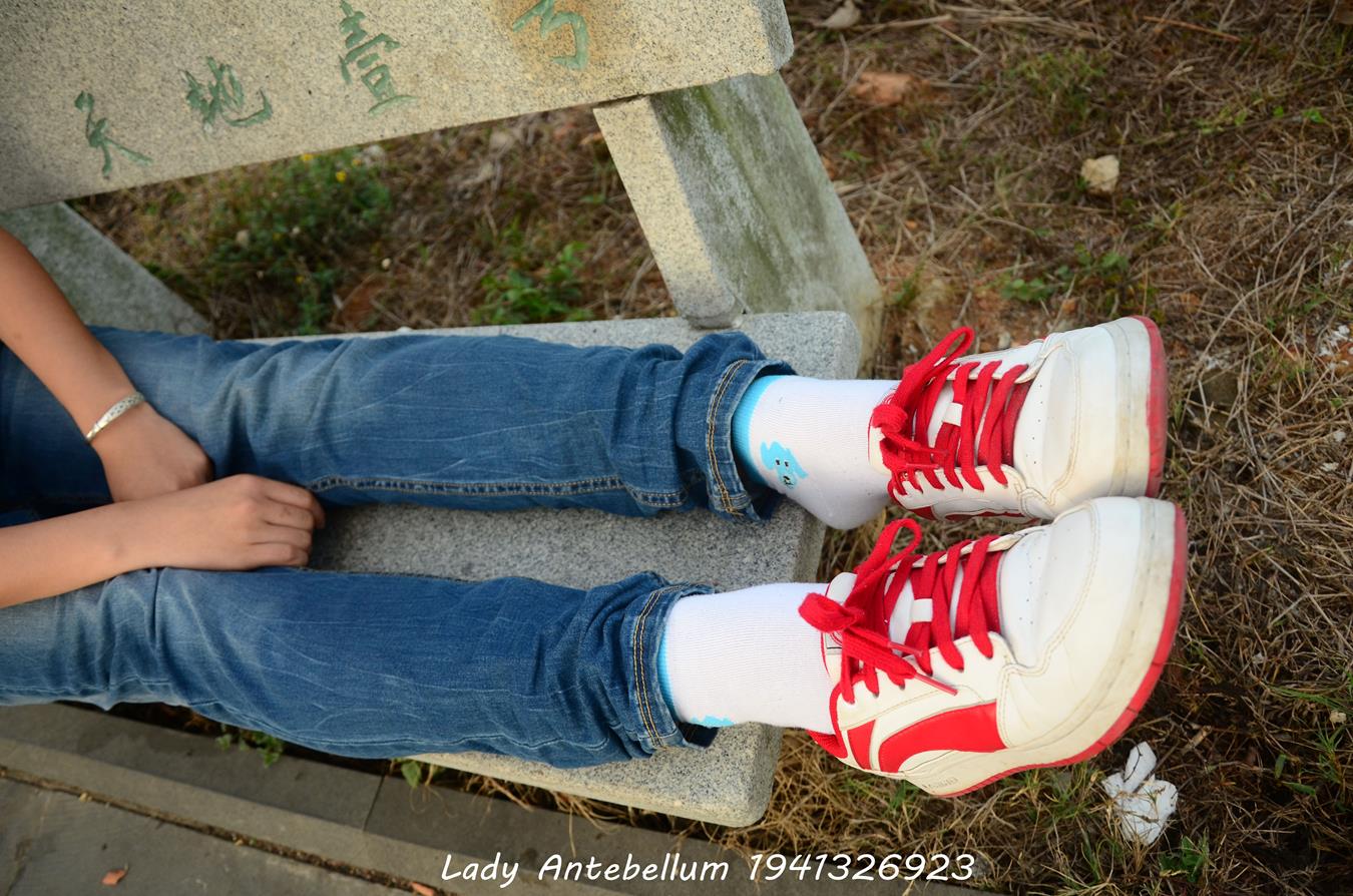 图片[15]-[战前女神] 美腿美足精品摄影套图 028 [74P] – 速更版-美库