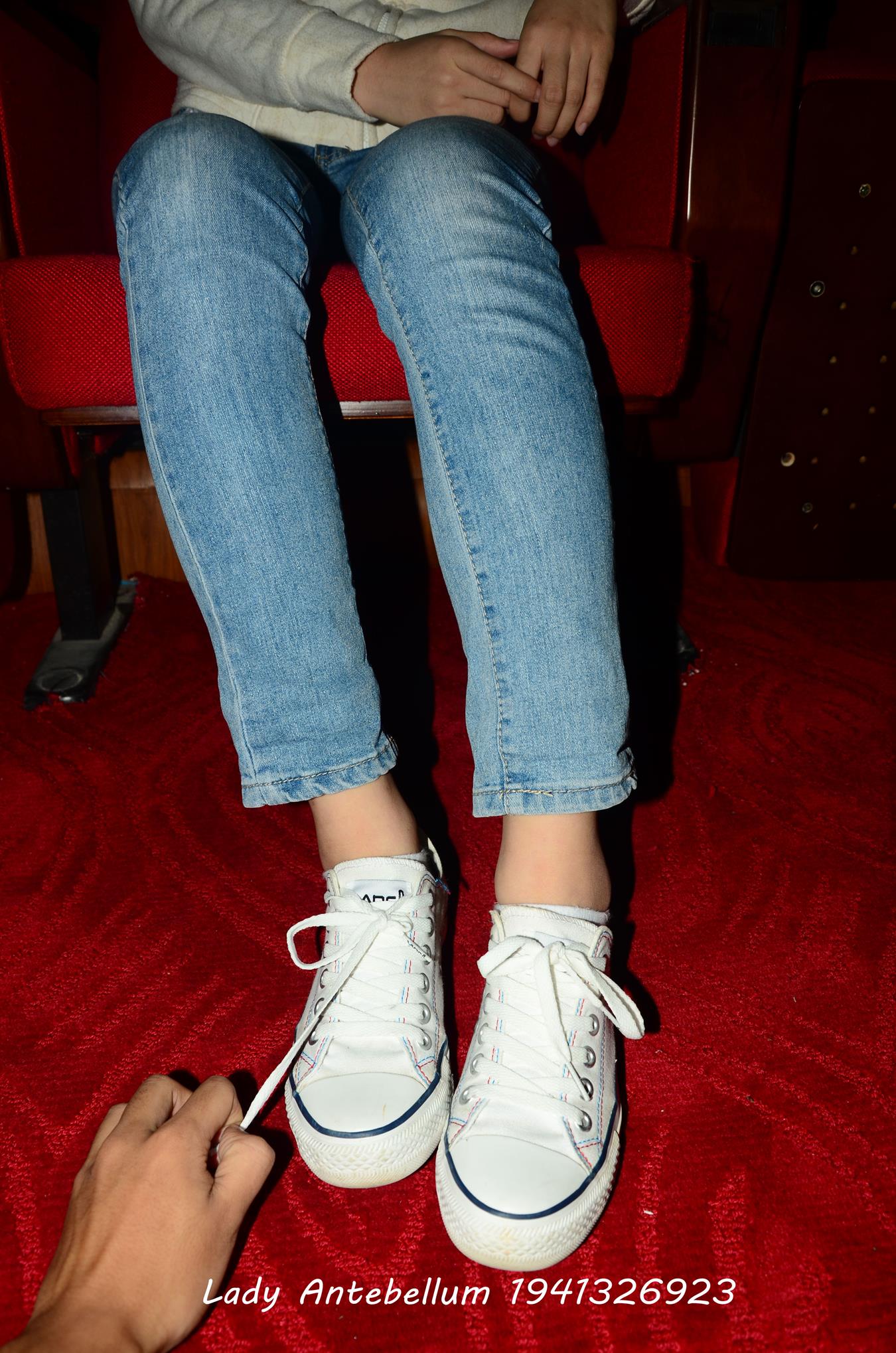 图片[15]-[战前女神] 美腿美足精品摄影套图 029 (1) [84P] – 速更版-美库