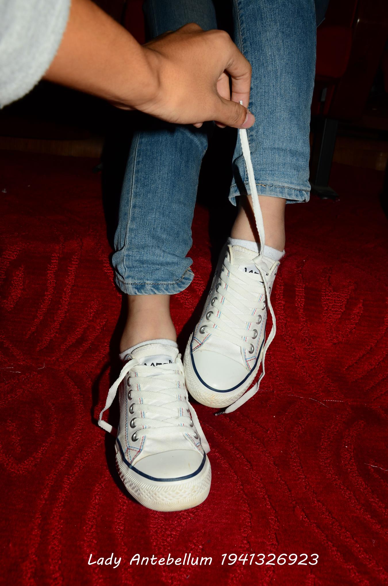 图片[22]-[战前女神] 美腿美足精品摄影套图 029 (1) [84P] – 速更版-美库