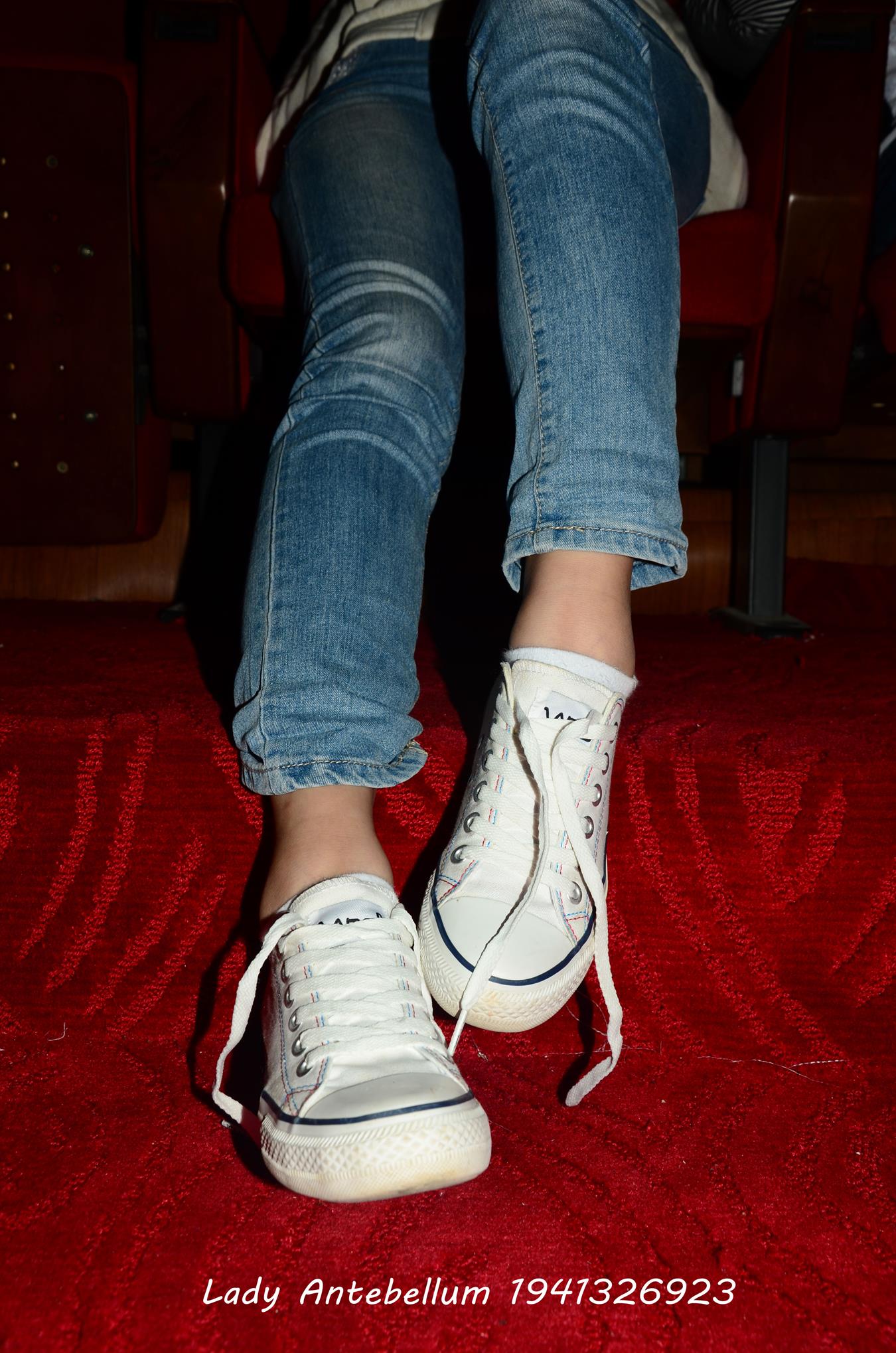 图片[28]-[战前女神] 美腿美足精品摄影套图 029 (1) [84P] – 速更版-美库