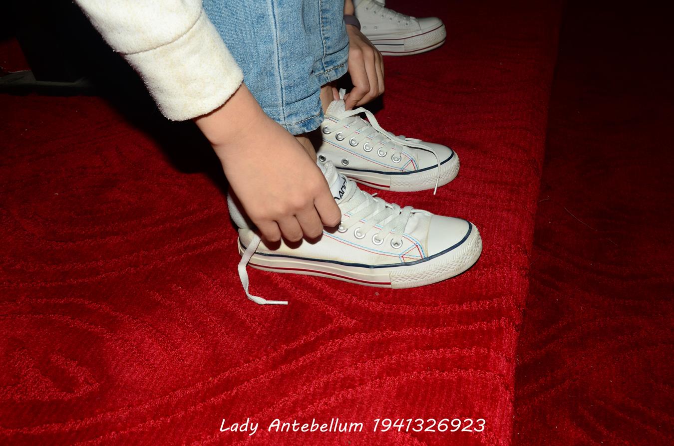 图片[34]-[战前女神] 美腿美足精品摄影套图 029 (1) [84P] – 速更版-美库