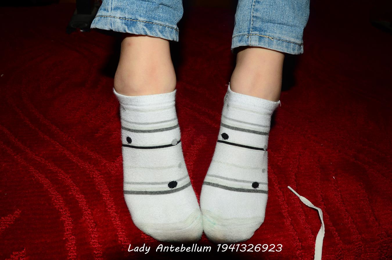 图片[49]-[战前女神] 美腿美足精品摄影套图 029 (1) [84P] – 速更版-美库