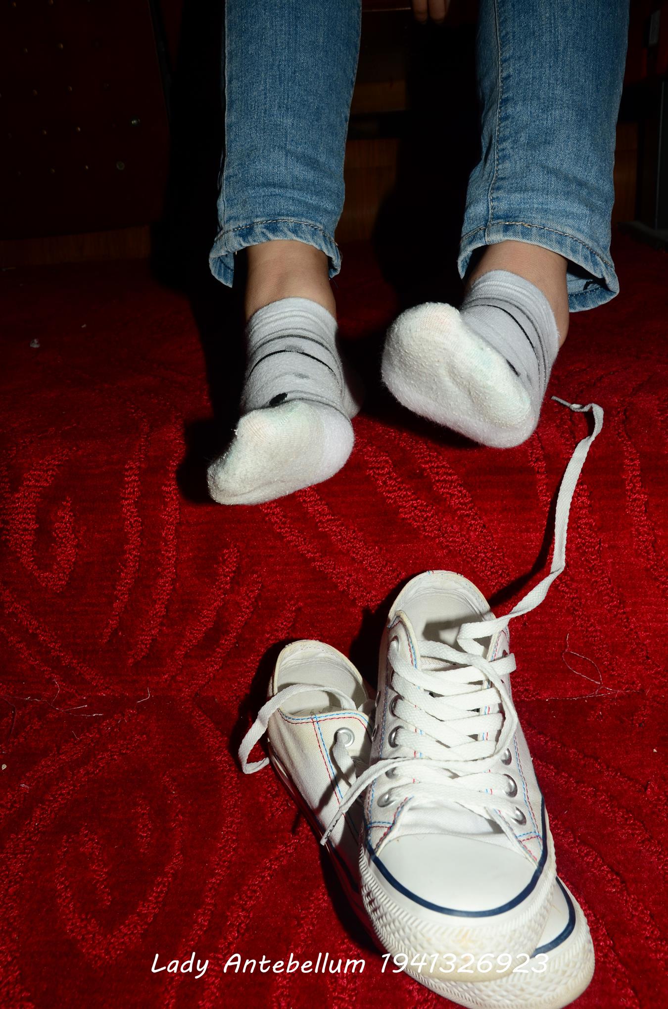 图片[70]-[战前女神] 美腿美足精品摄影套图 029 (1) [84P] – 速更版-美库