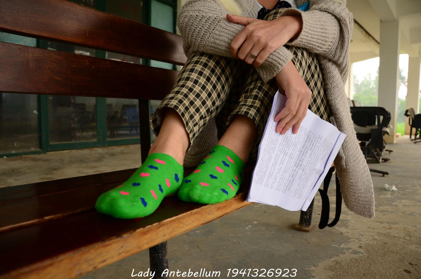 图片[11]-[战前女神] 美腿美足精品摄影套图 030 [117P] – 速更版-美库