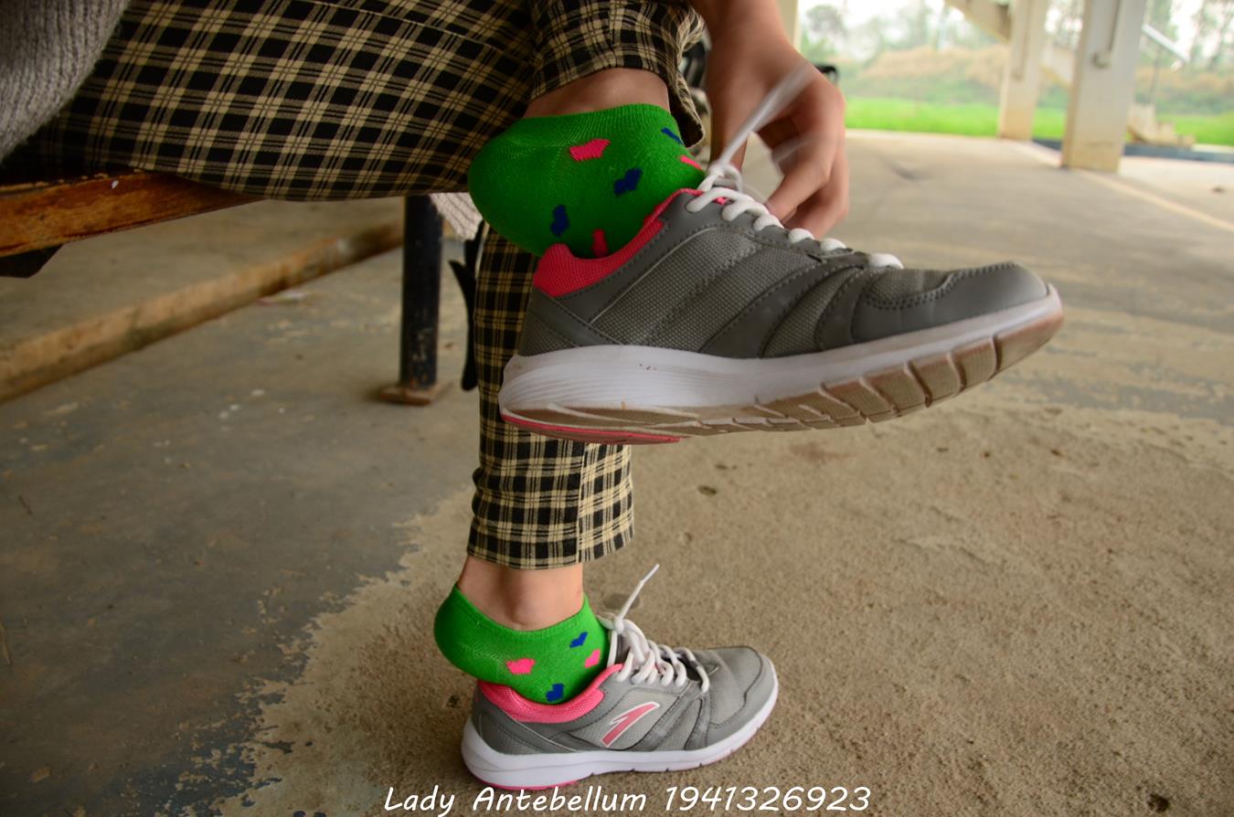 图片[19]-[战前女神] 美腿美足精品摄影套图 030 [117P] – 速更版-美库