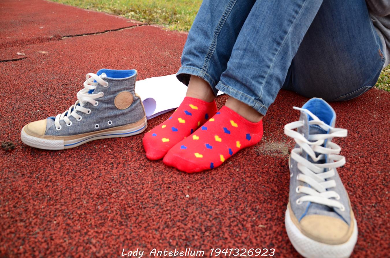 图片[65]-[战前女神] 美腿美足精品摄影套图 030 [117P] – 速更版-美库