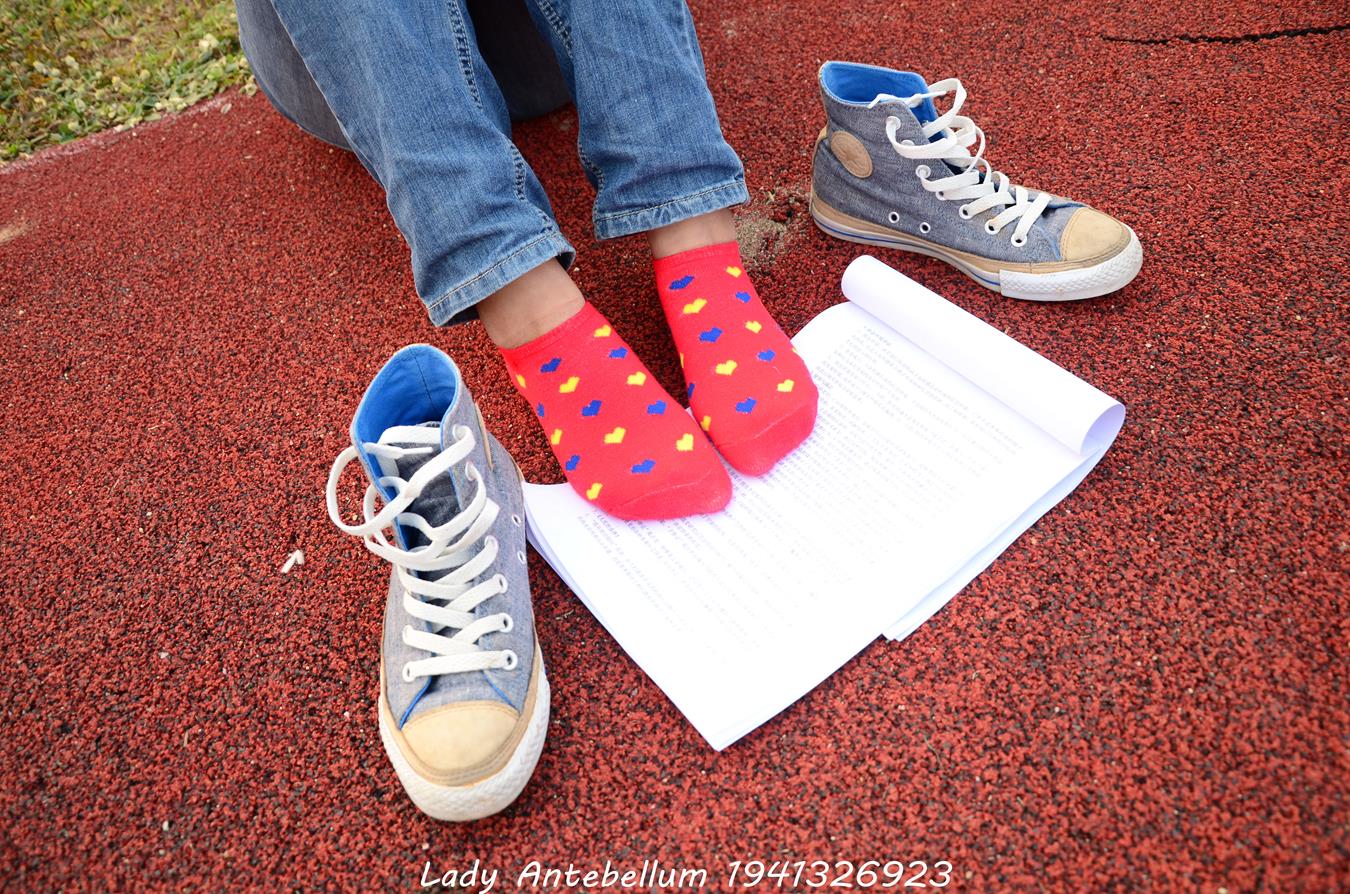 图片[71]-[战前女神] 美腿美足精品摄影套图 030 [117P] – 速更版-美库