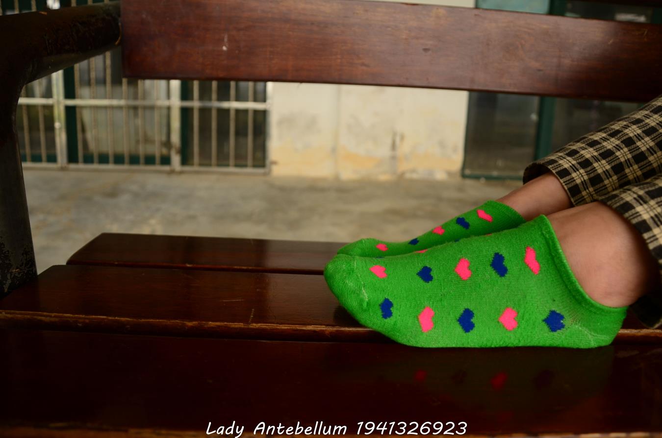 图片[108]-[战前女神] 美腿美足精品摄影套图 030 [117P] – 速更版-美库