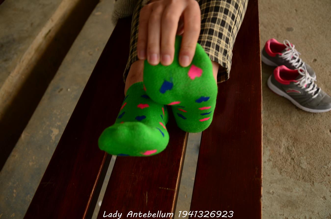 图片[116]-[战前女神] 美腿美足精品摄影套图 030 [117P] – 速更版-美库