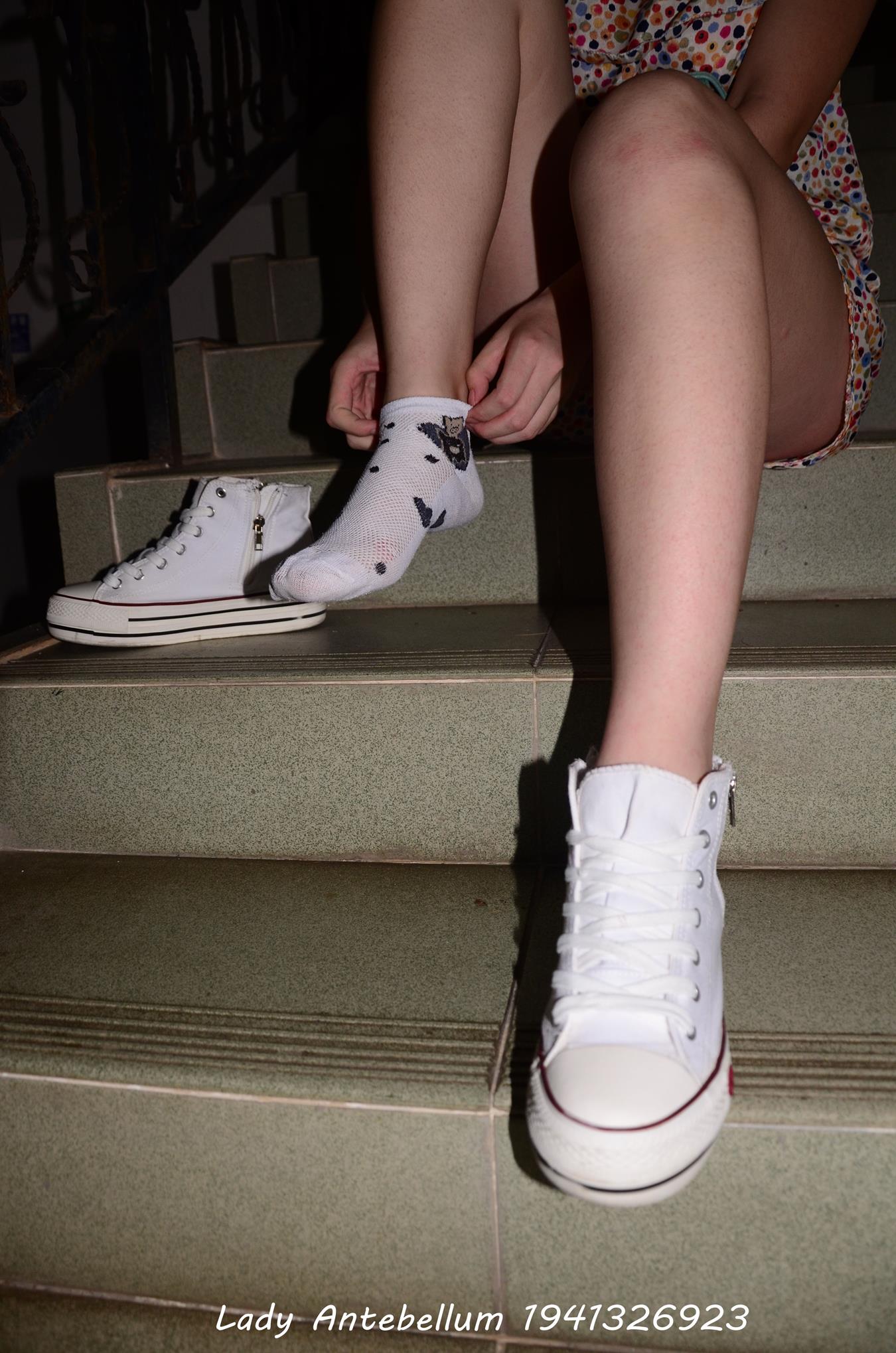 图片[26]-[战前女神] 美腿美足精品摄影套图 031 [70P] – 速更版-美库