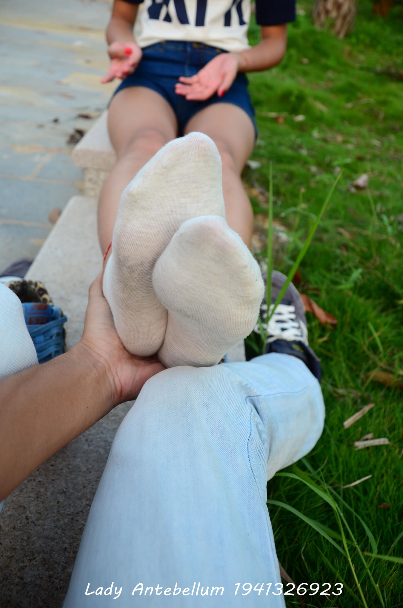 图片[35]-[战前女神] 美腿美足精品摄影套图 032 (2) [55P] – 速更版-美库