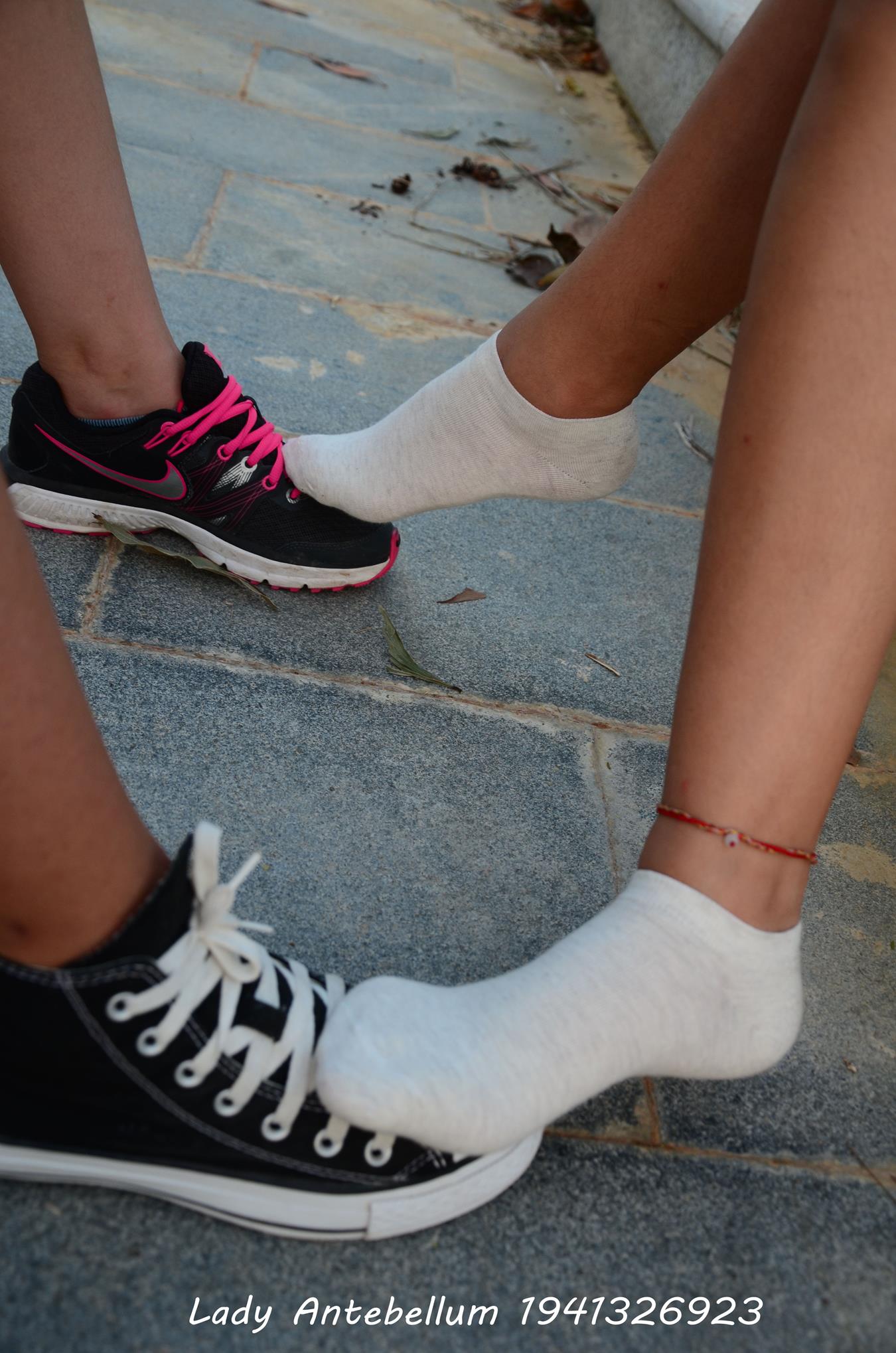 图片[56]-[战前女神] 美腿美足精品摄影套图 032 (2) [55P] – 速更版-美库