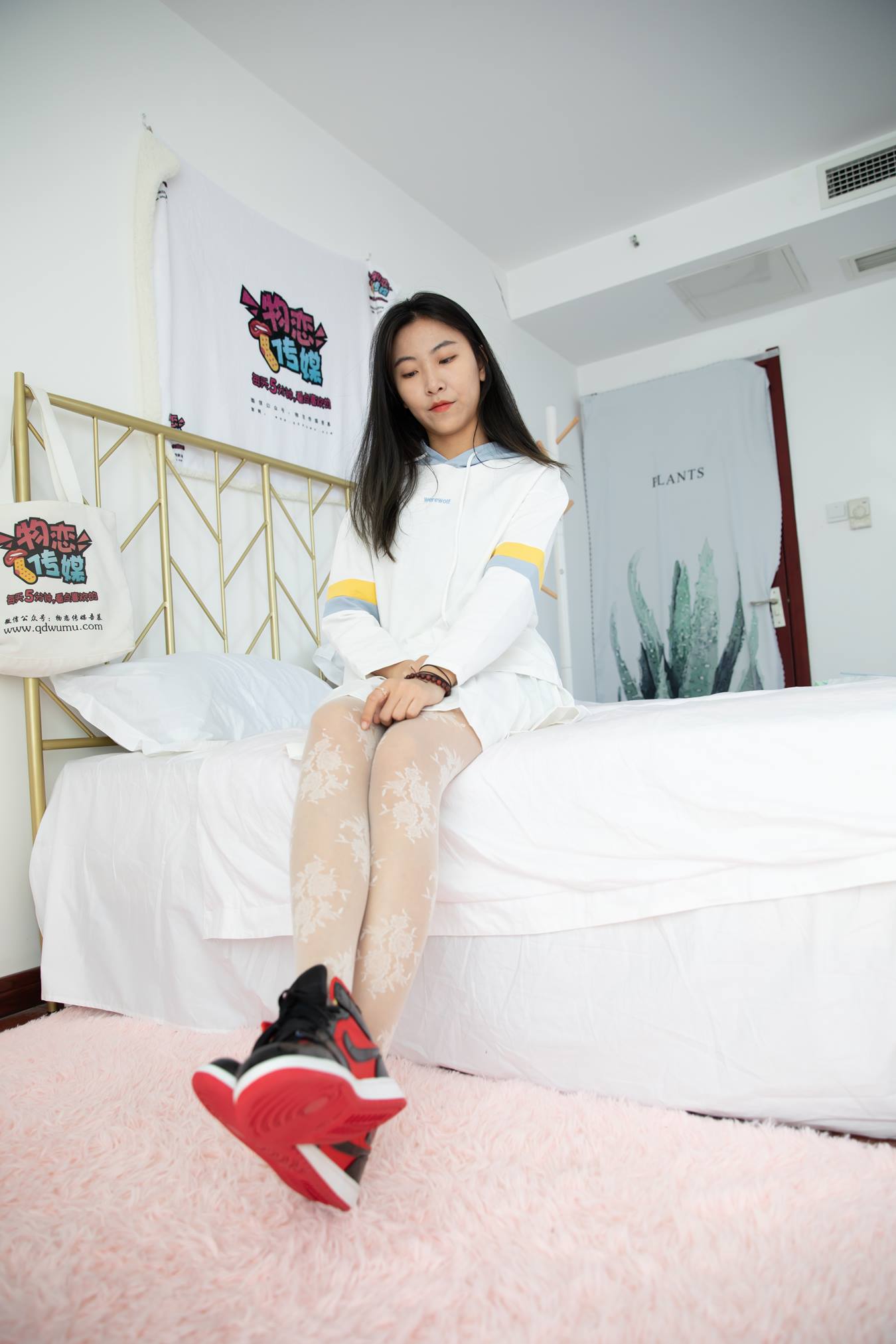 图片[37]-物恋传媒 NO.670 elise-一刻芳华 (1) [84P] – 速更版-美库